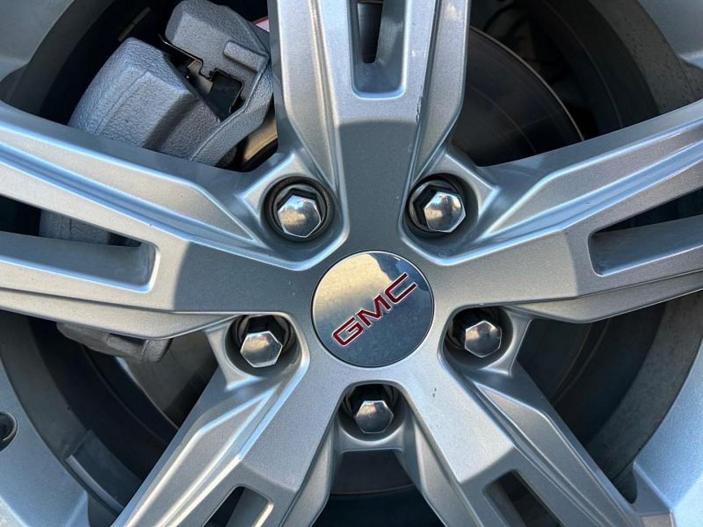 2024 WHITE GMC Terrain (3GKALMEG7RL) with an 4-Cyl Turbo 1.5 Liter engine, Automatic 9-Spd transmission, located at 412 Auto Vista Drive, Palmdale, CA, 93551, (661) 945-0620, 34.592636, -118.136681 - Photo#15