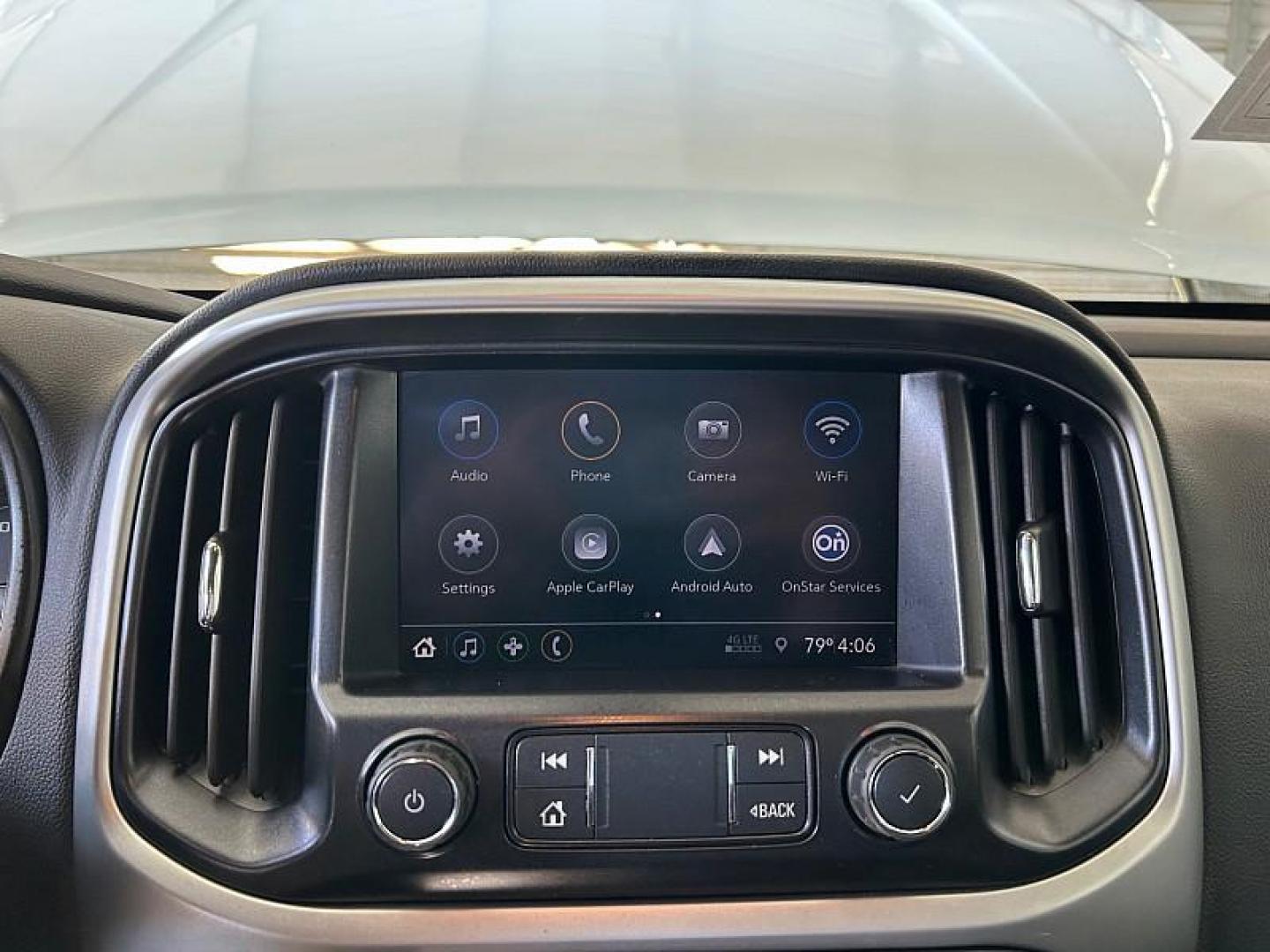 2022 WHITE CHEVROLET COLORADO (1GCGSCEN8N1) , located at 412 Auto Vista Drive, Palmdale, CA, 93551, (661) 945-0620, 34.592636, -118.136681 - Photo#21