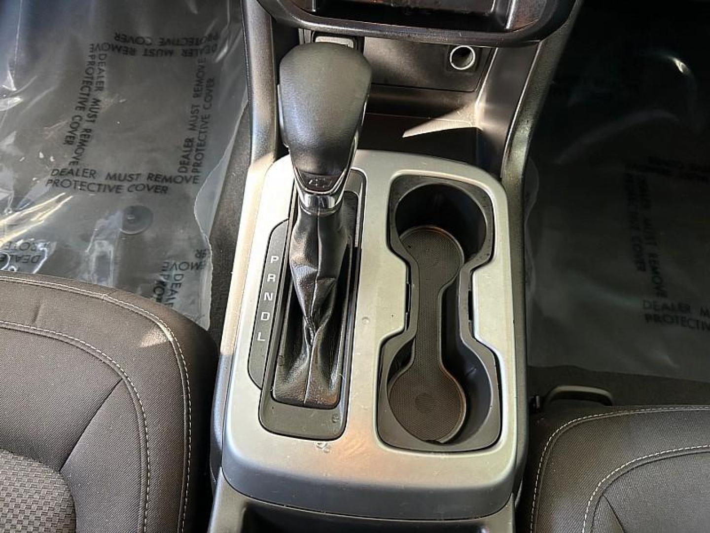 2022 WHITE CHEVROLET COLORADO (1GCGSCEN8N1) , located at 412 Auto Vista Drive, Palmdale, CA, 93551, (661) 945-0620, 34.592636, -118.136681 - Photo#24