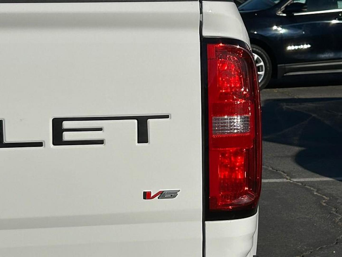 2022 WHITE CHEVROLET COLORADO (1GCGSCEN8N1) , located at 412 Auto Vista Drive, Palmdale, CA, 93551, (661) 945-0620, 34.592636, -118.136681 - Photo#5