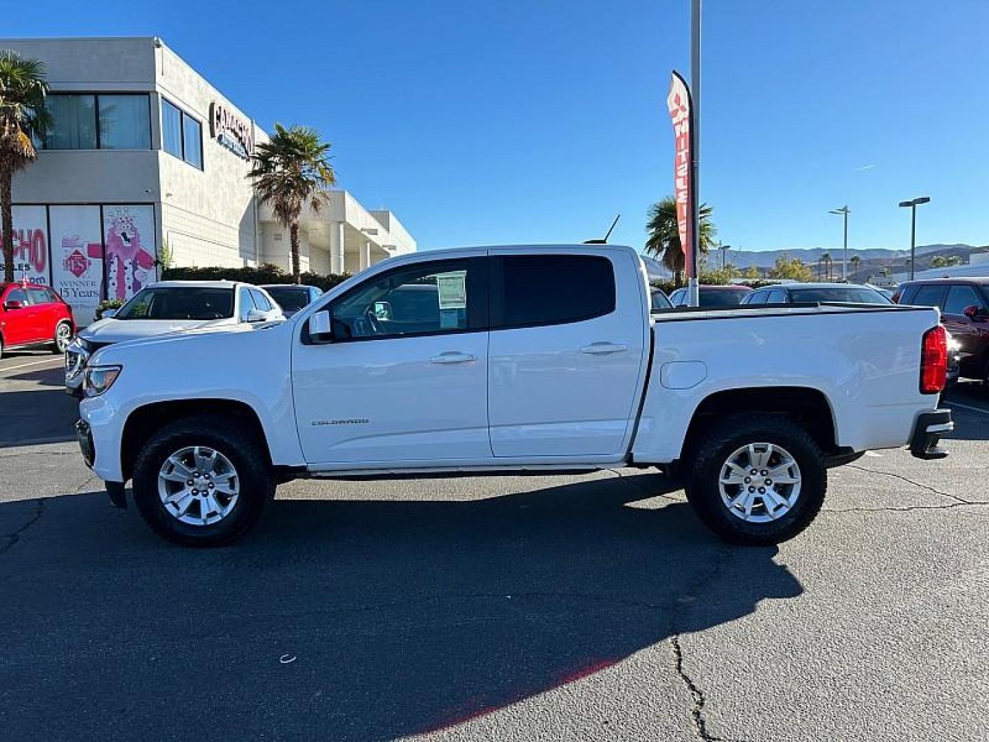 2022 WHITE CHEVROLET COLORADO (1GCGSCEN8N1) , located at 412 Auto Vista Drive, Palmdale, CA, 93551, (661) 945-0620, 34.592636, -118.136681 - Photo#1