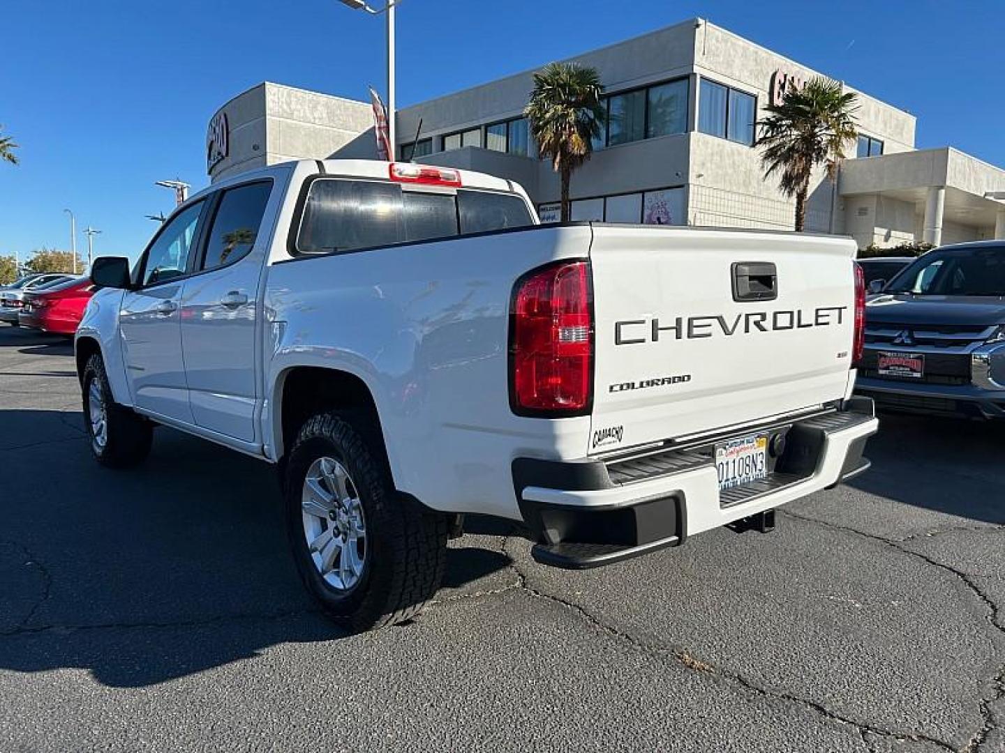 2022 WHITE CHEVROLET COLORADO (1GCGSCEN8N1) , located at 412 Auto Vista Drive, Palmdale, CA, 93551, (661) 945-0620, 34.592636, -118.136681 - Photo#2