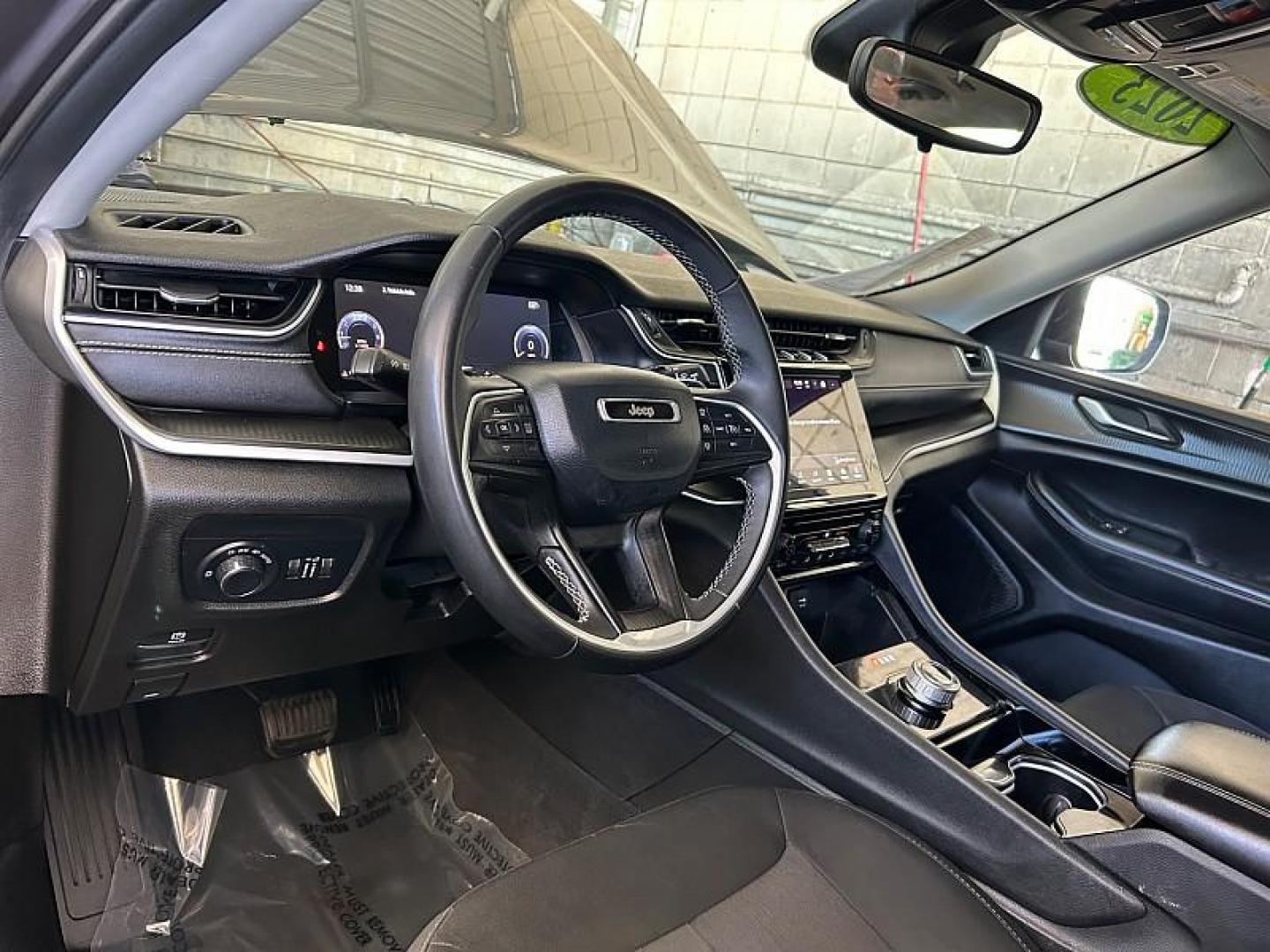 2023 GRAY Jeep Grand Cherokee L (1C4RJKAG2P8) with an V6 VVT 3.6 Liter engine, Automatic 8-Spd transmission, located at 412 Auto Vista Drive, Palmdale, CA, 93551, (661) 945-0620, 34.592636, -118.136681 - Photo#16