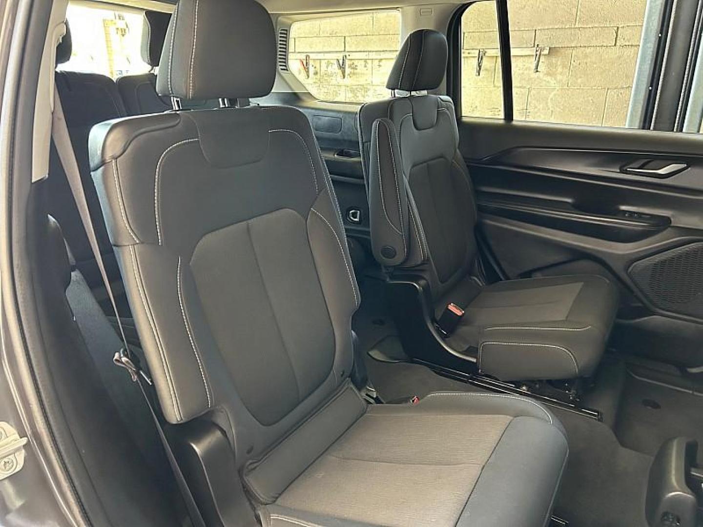 2023 GRAY Jeep Grand Cherokee L (1C4RJKAG2P8) with an V6 VVT 3.6 Liter engine, Automatic 8-Spd transmission, located at 412 Auto Vista Drive, Palmdale, CA, 93551, (661) 945-0620, 34.592636, -118.136681 - Photo#25