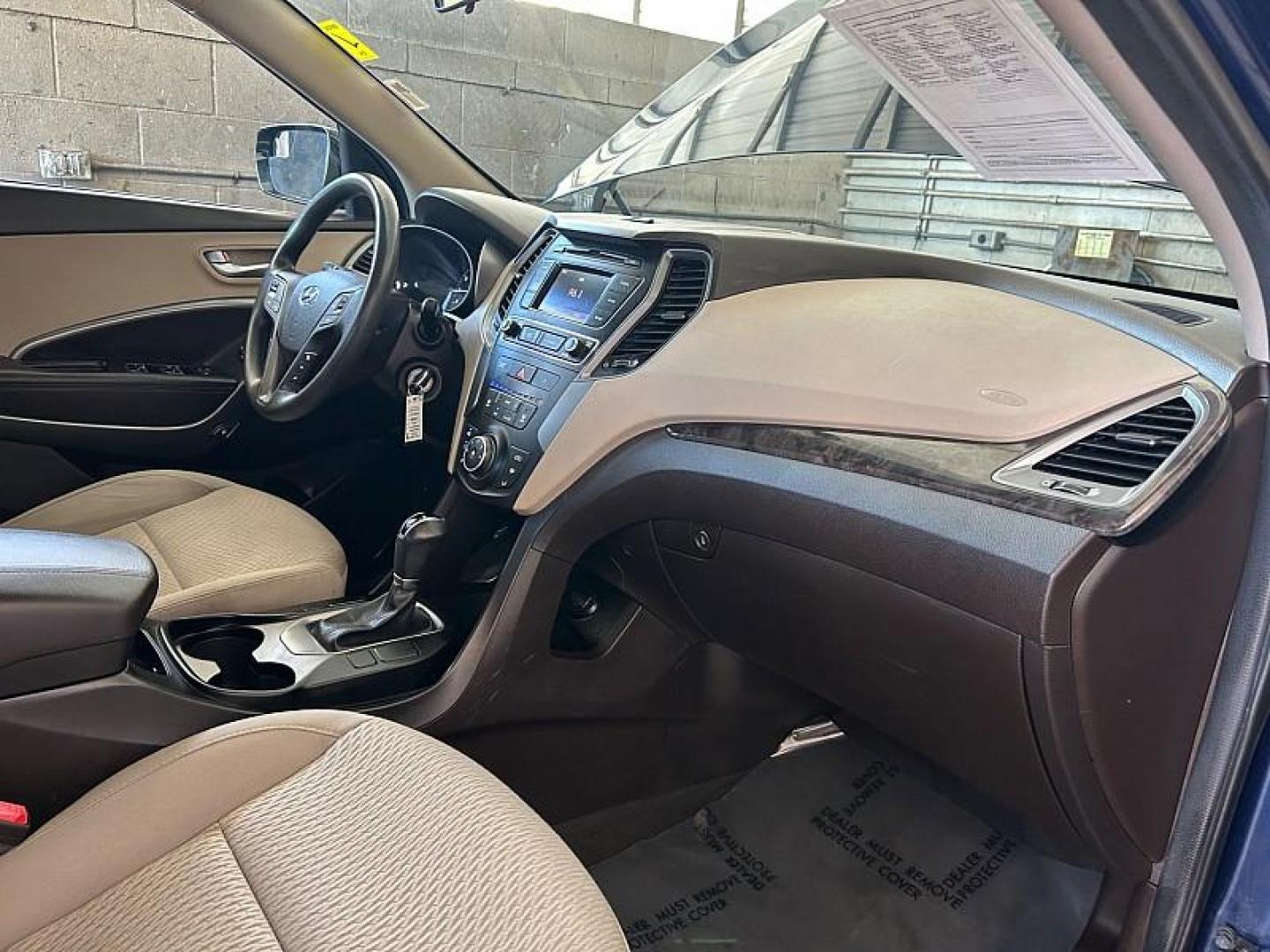 2018 BLUE Hyundai Santa Fe Sport (5XYZTDLB1JG) with an 4-Cyl GDI 2.4 Liter engine, Automatic 6-Spd w/Shiftronic transmission, located at 412 Auto Vista Drive, Palmdale, CA, 93551, (661) 945-0620, 34.592636, -118.136681 - Photo#22