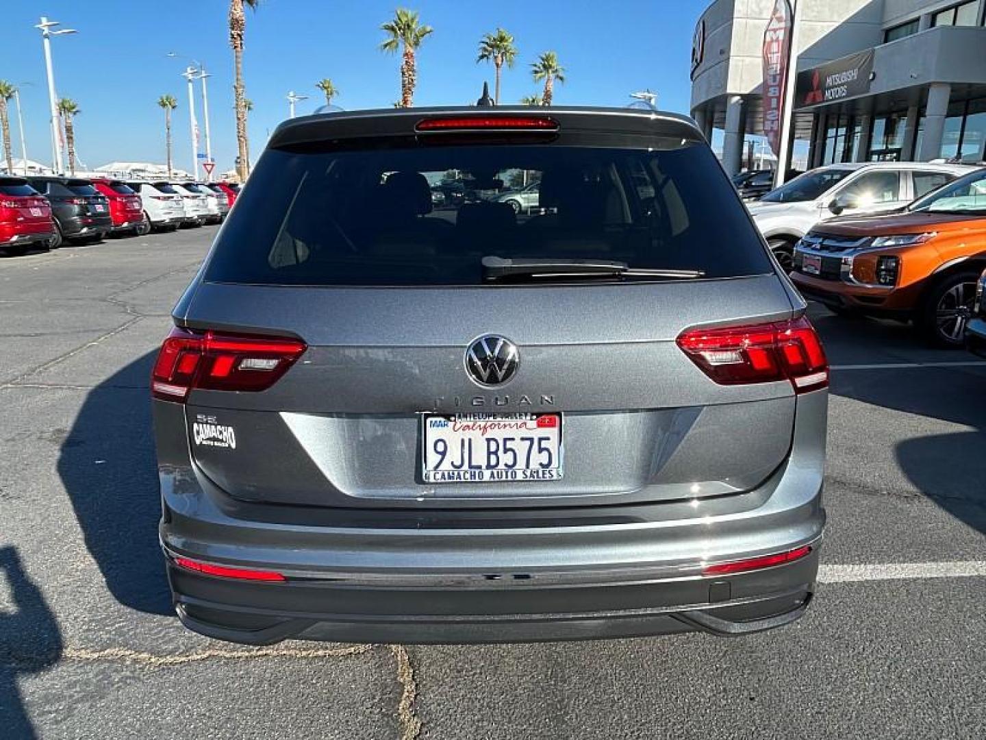 2024 GRAY Volkswagen Tiguan (3VV3B7AX4RM) with an 4-Cyl Turbo 2.0 Liter engine, Automatic 8-Spd transmission, located at 412 Auto Vista Drive, Palmdale, CA, 93551, (661) 945-0620, 34.592636, -118.136681 - Photo#5