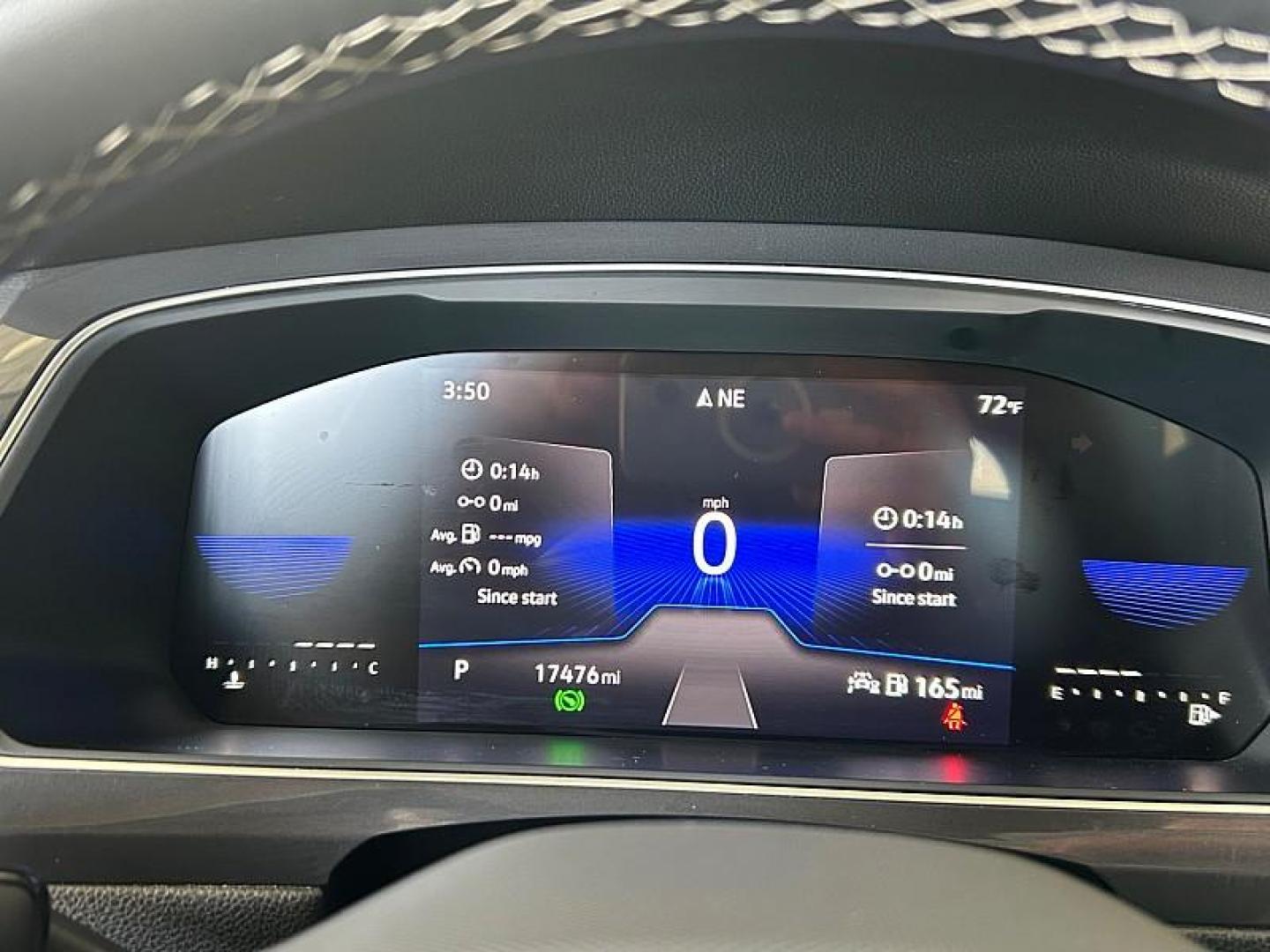 2024 GRAY Volkswagen Tiguan (3VV3B7AX4RM) with an 4-Cyl Turbo 2.0 Liter engine, Automatic 8-Spd transmission, located at 412 Auto Vista Drive, Palmdale, CA, 93551, (661) 945-0620, 34.592636, -118.136681 - Photo#17