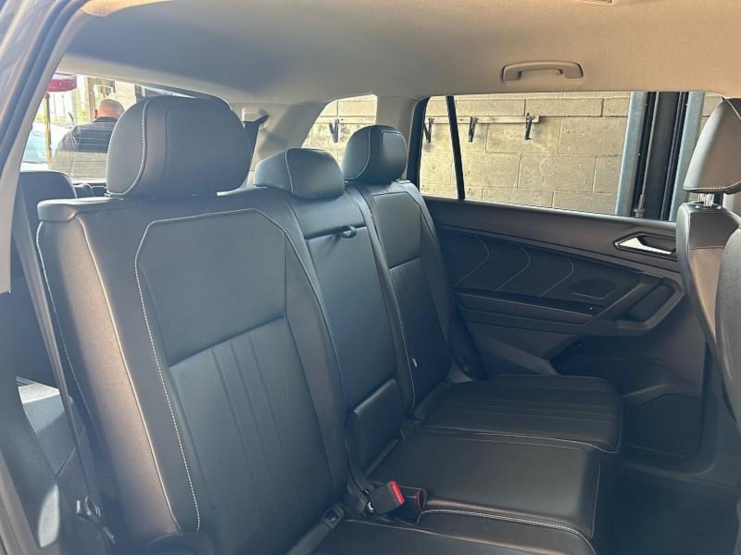 2024 GRAY Volkswagen Tiguan (3VV3B7AX4RM) with an 4-Cyl Turbo 2.0 Liter engine, Automatic 8-Spd transmission, located at 412 Auto Vista Drive, Palmdale, CA, 93551, (661) 945-0620, 34.592636, -118.136681 - Photo#20