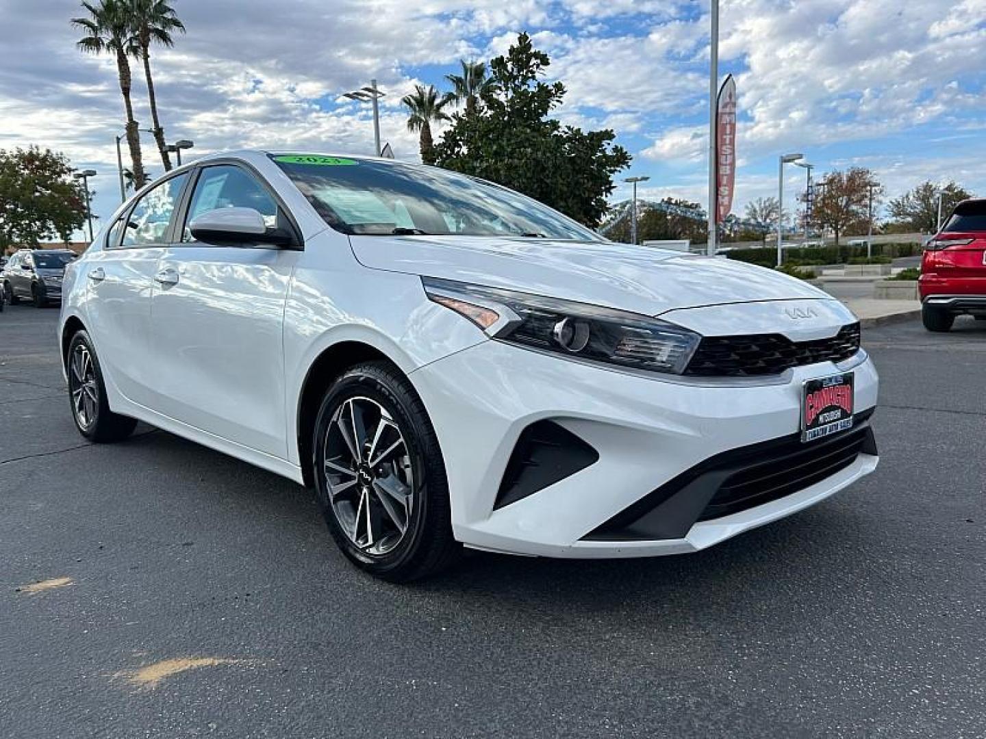 2023 WHITE Kia Forte (3KPF24AD1PE) with an 4-Cyl 2.0 Liter engine, Automatic IVT transmission, located at 412 Auto Vista Drive, Palmdale, CA, 93551, (661) 945-0620, 34.592636, -118.136681 - Photo#0