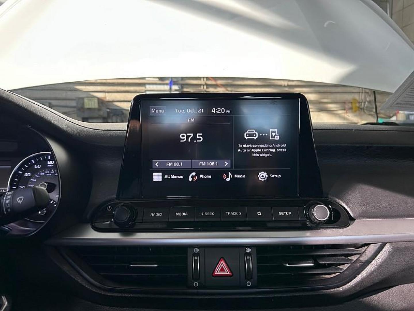 2023 WHITE Kia Forte (3KPF24AD1PE) with an 4-Cyl 2.0 Liter engine, Automatic IVT transmission, located at 412 Auto Vista Drive, Palmdale, CA, 93551, (661) 945-0620, 34.592636, -118.136681 - Photo#20