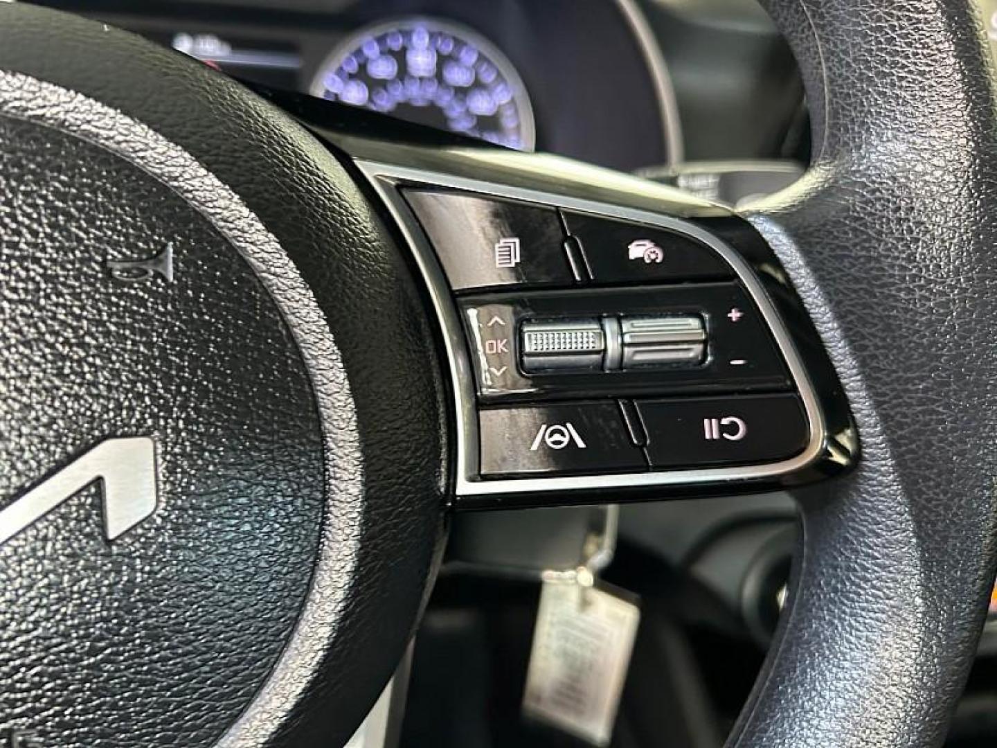 2023 WHITE Kia Forte (3KPF24AD1PE) with an 4-Cyl 2.0 Liter engine, Automatic IVT transmission, located at 412 Auto Vista Drive, Palmdale, CA, 93551, (661) 945-0620, 34.592636, -118.136681 - Photo#23