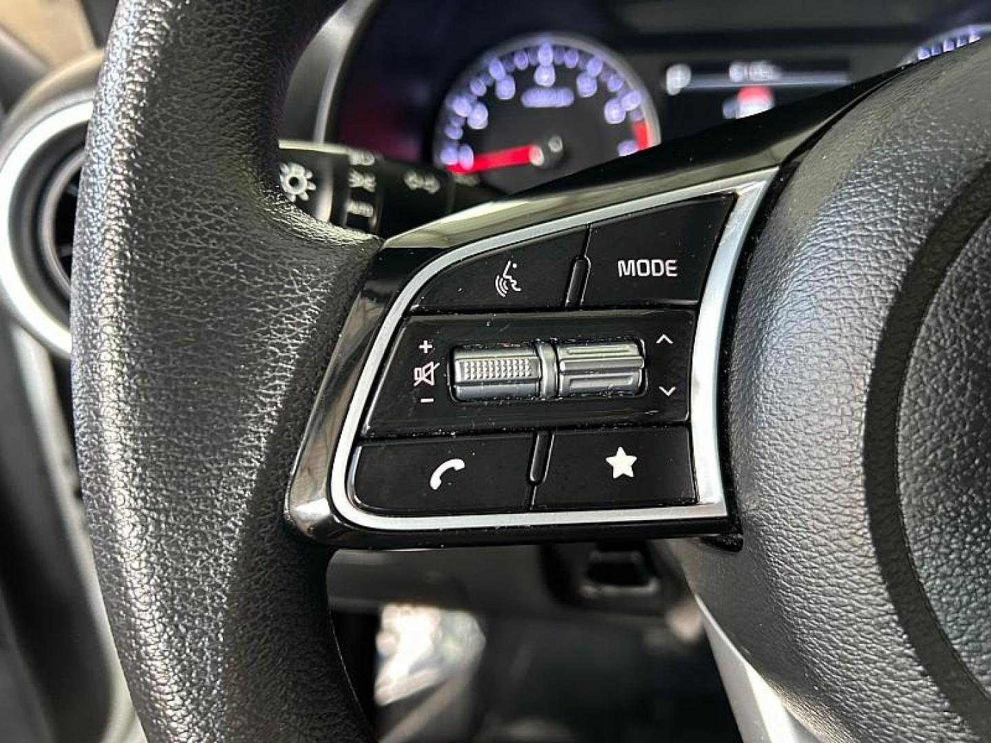 2023 WHITE Kia Forte (3KPF24AD1PE) with an 4-Cyl 2.0 Liter engine, Automatic IVT transmission, located at 412 Auto Vista Drive, Palmdale, CA, 93551, (661) 945-0620, 34.592636, -118.136681 - Photo#24