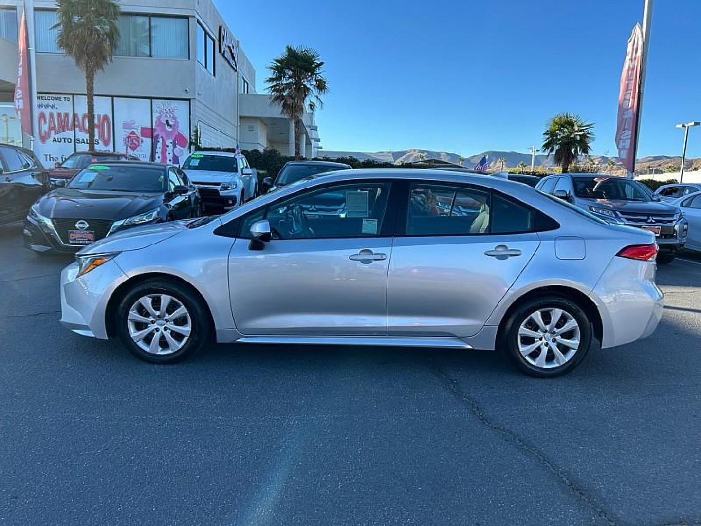 2024 SILVER Toyota Corolla (5YFB4MDE7RP) with an 4-Cyl 2.0 Liter engine, Automatic CVT transmission, located at 412 Auto Vista Drive, Palmdale, CA, 93551, (661) 945-0620, 34.592636, -118.136681 - Photo#5