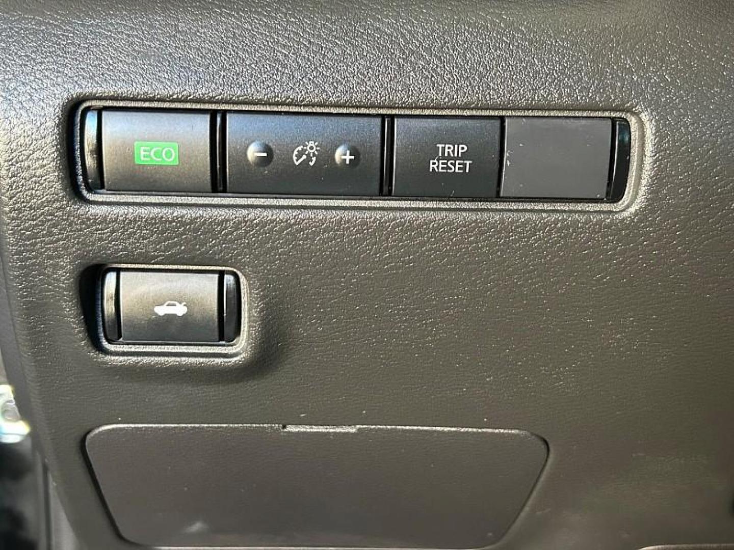 2023 BLACK Nissan Sentra (3N1AB8BV3PY) with an 4-Cyl 2.0 Liter engine, Automatic CVT w/Xtronic transmission, located at 412 Auto Vista Drive, Palmdale, CA, 93551, (661) 945-0620, 34.592636, -118.136681 - Photo#4