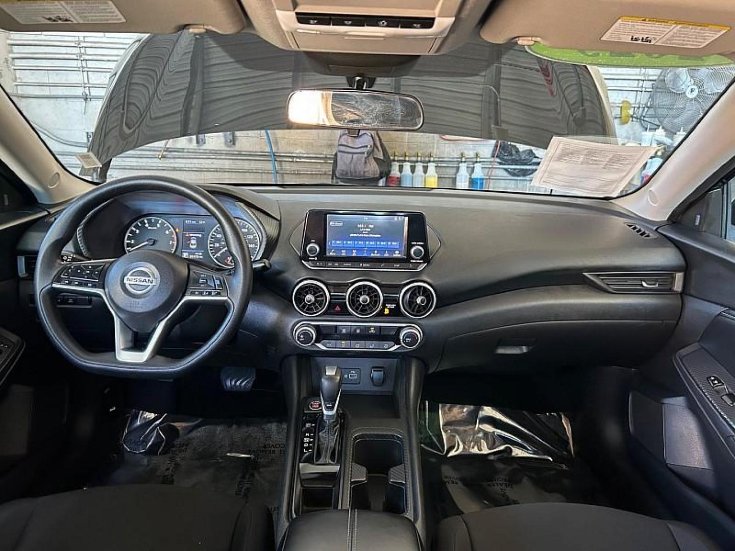 2023 BLACK Nissan Sentra (3N1AB8BV3PY) with an 4-Cyl 2.0 Liter engine, Automatic CVT w/Xtronic transmission, located at 412 Auto Vista Drive, Palmdale, CA, 93551, (661) 945-0620, 34.592636, -118.136681 - Photo#8