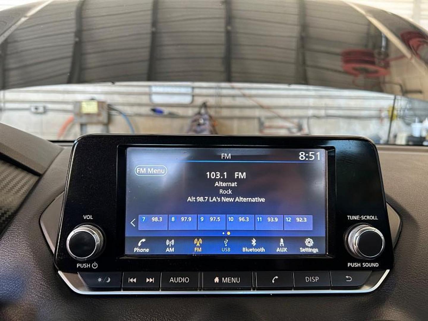 2023 BLACK Nissan Sentra (3N1AB8BV3PY) with an 4-Cyl 2.0 Liter engine, Automatic CVT w/Xtronic transmission, located at 412 Auto Vista Drive, Palmdale, CA, 93551, (661) 945-0620, 34.592636, -118.136681 - Photo#10