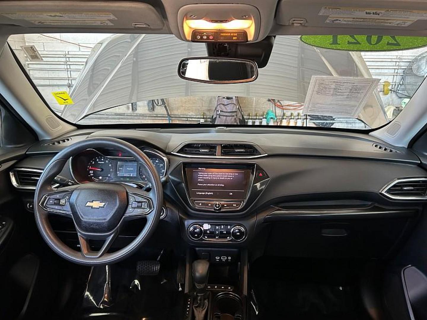 2021 GRAY Chevrolet Trailblazer (KL79MPSL0MB) , Automatic CVT transmission, located at 412 Auto Vista Drive, Palmdale, CA, 93551, (661) 945-0620, 34.592636, -118.136681 - Photo#12