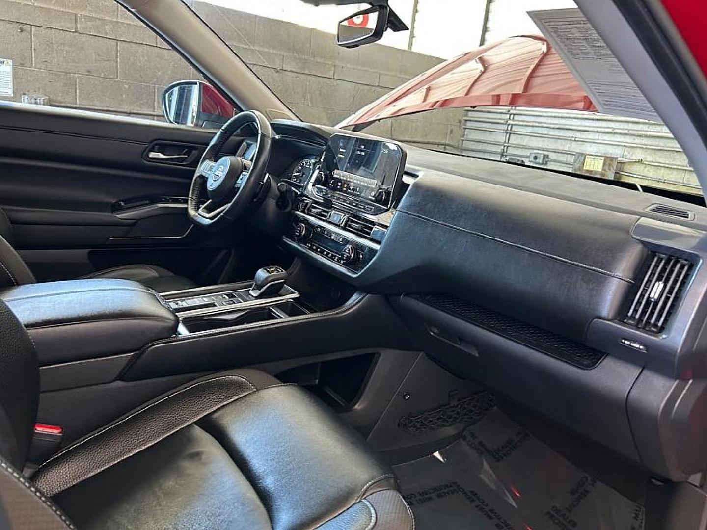 2023 BURGUNDY Nissan Pathfinder (5N1DR3CB8PC) with an V6 3.5 Liter engine, Automatic 9-Spd transmission, located at 412 Auto Vista Drive, Palmdale, CA, 93551, (661) 945-0620, 34.592636, -118.136681 - Photo#27