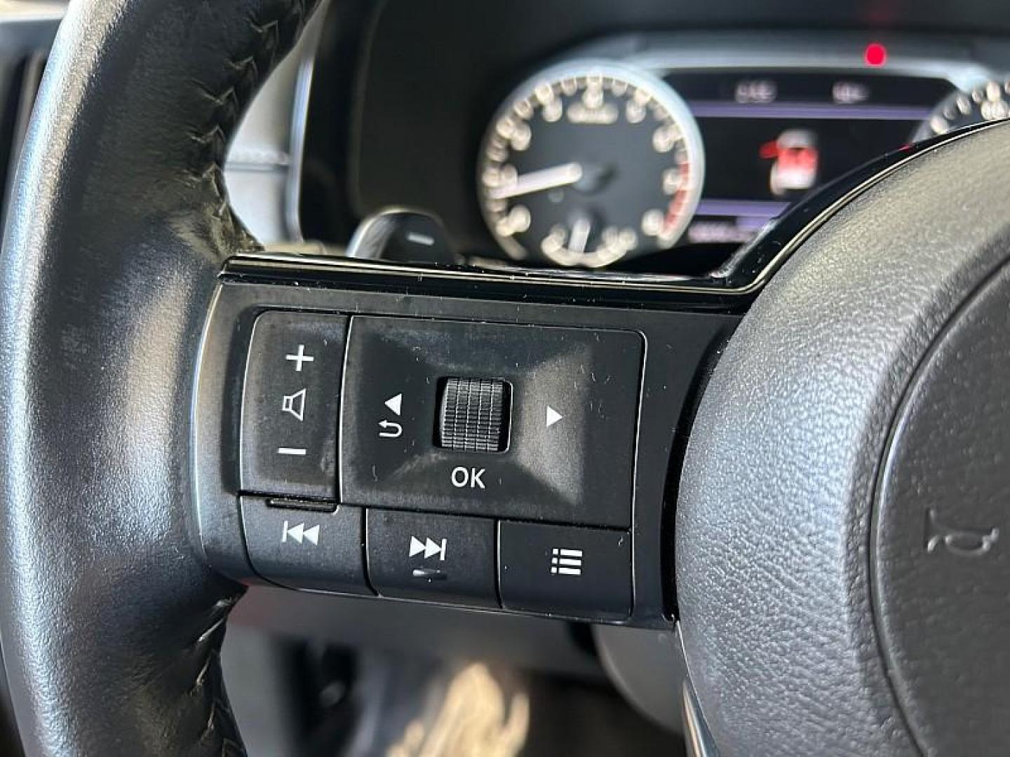 2023 BURGUNDY Nissan Pathfinder (5N1DR3CB8PC) with an V6 3.5 Liter engine, Automatic 9-Spd transmission, located at 412 Auto Vista Drive, Palmdale, CA, 93551, (661) 945-0620, 34.592636, -118.136681 - Photo#30