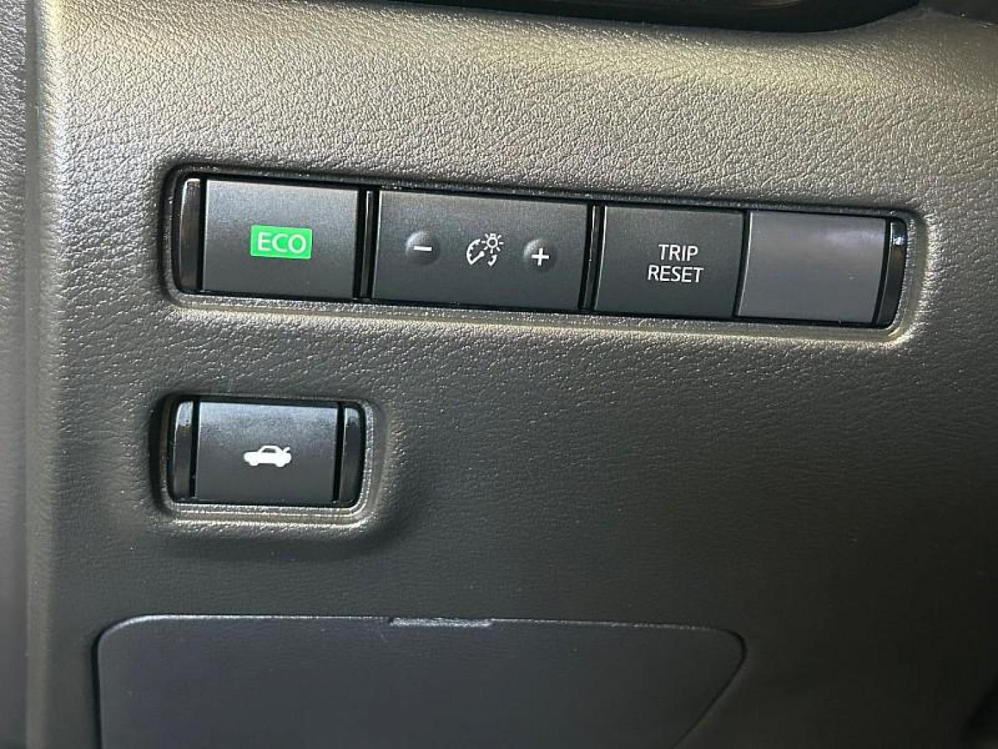 2023 BLACK Nissan Sentra (3N1AB8CV7PY) with an 4-Cyl 2.0 Liter engine, Automatic CVT w/Xtronic transmission, located at 412 Auto Vista Drive, Palmdale, CA, 93551, (661) 945-0620, 34.592636, -118.136681 - Photo#18