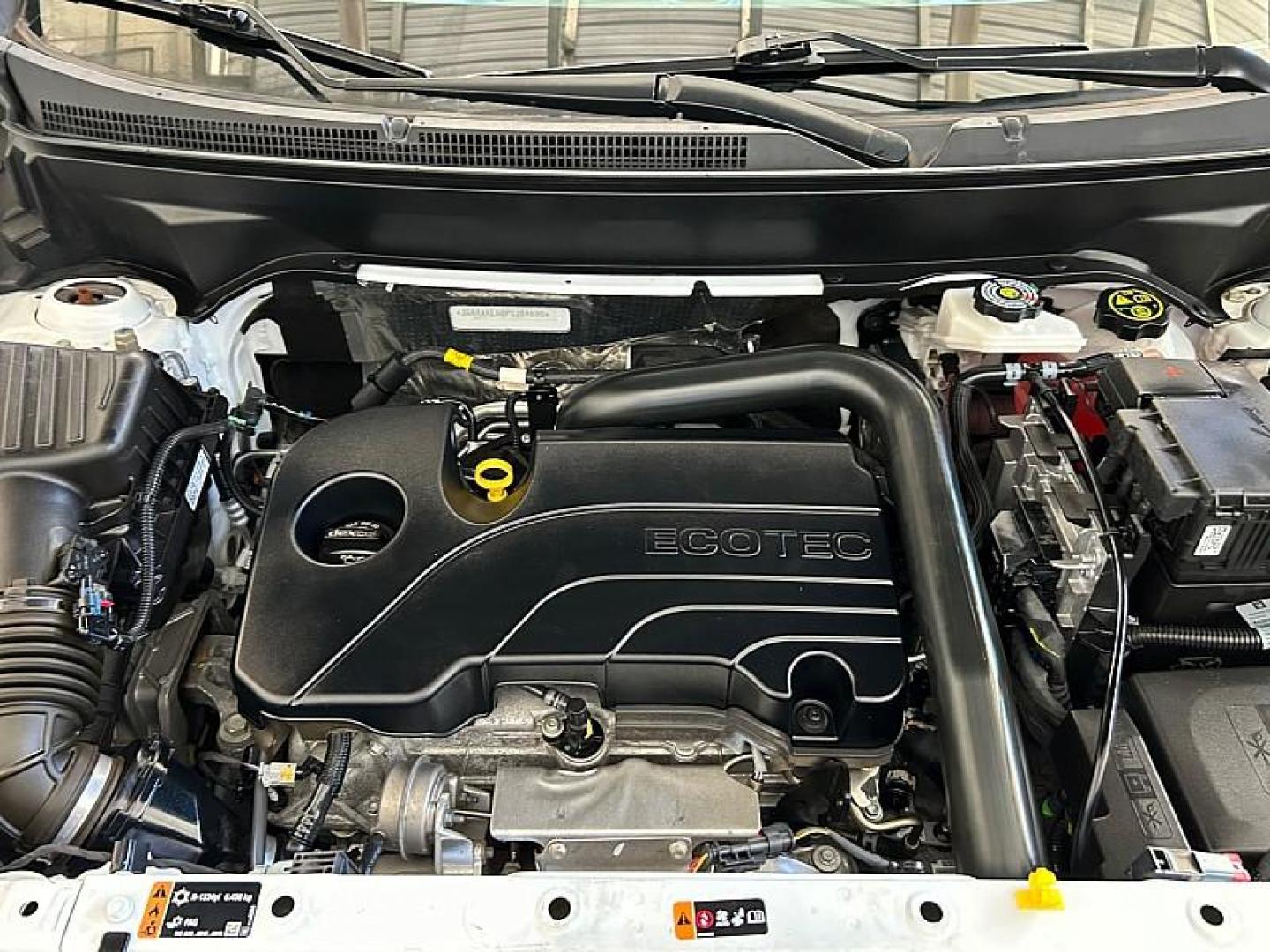 2023 WHITE Chevrolet Equinox (3GNAXKEG8PS) with an 4-Cyl Turbo 1.5 Liter engine, Automatic 6-Spd w/Overdrive transmission, located at 412 Auto Vista Drive, Palmdale, CA, 93551, (661) 945-0620, 34.592636, -118.136681 - Photo#30