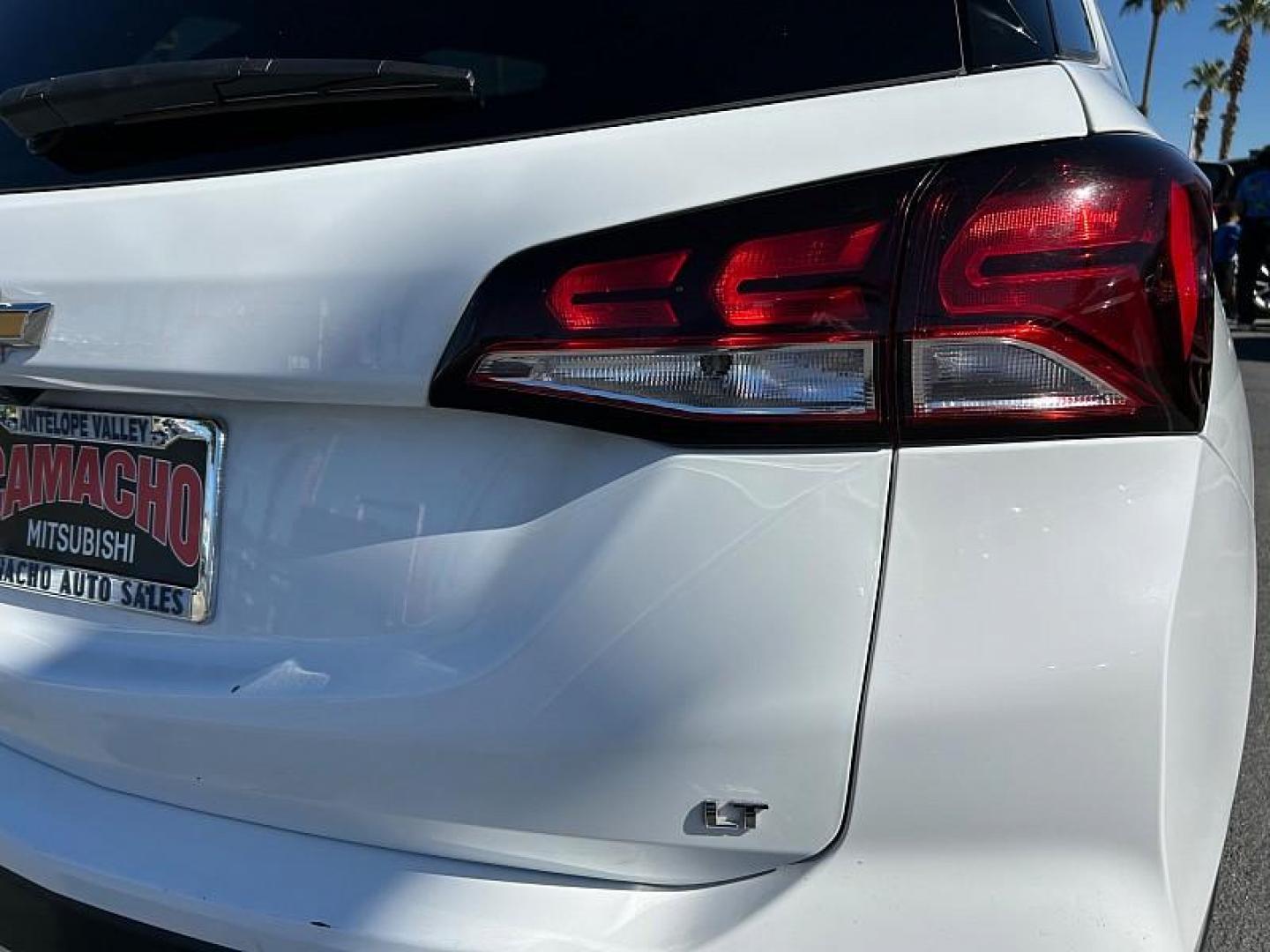 2023 WHITE Chevrolet Equinox (3GNAXKEG8PS) with an 4-Cyl Turbo 1.5 Liter engine, Automatic 6-Spd w/Overdrive transmission, located at 412 Auto Vista Drive, Palmdale, CA, 93551, (661) 945-0620, 34.592636, -118.136681 - Photo#9