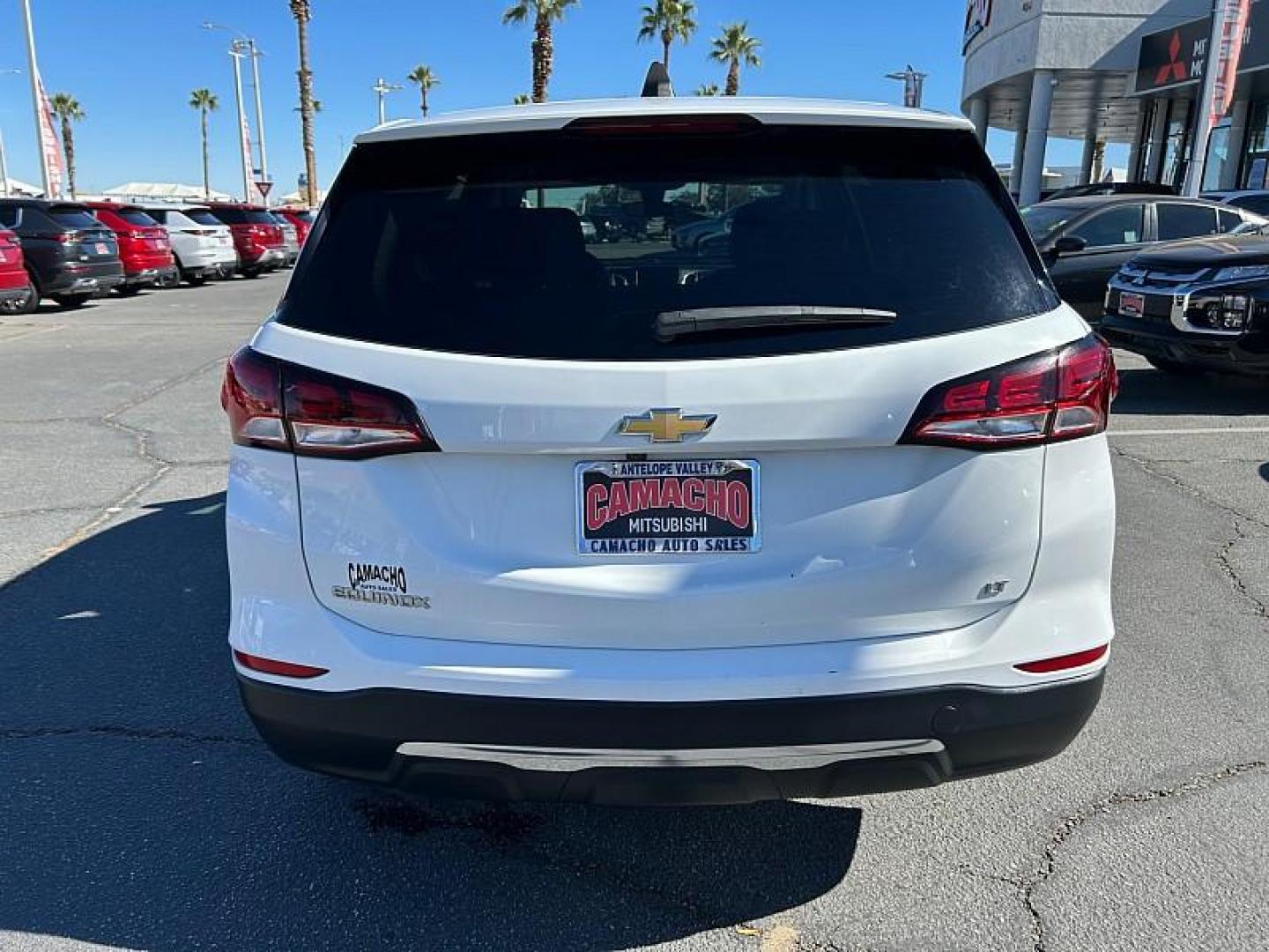 2023 WHITE Chevrolet Equinox (3GNAXKEG8PS) with an 4-Cyl Turbo 1.5 Liter engine, Automatic 6-Spd w/Overdrive transmission, located at 412 Auto Vista Drive, Palmdale, CA, 93551, (661) 945-0620, 34.592636, -118.136681 - Photo#8