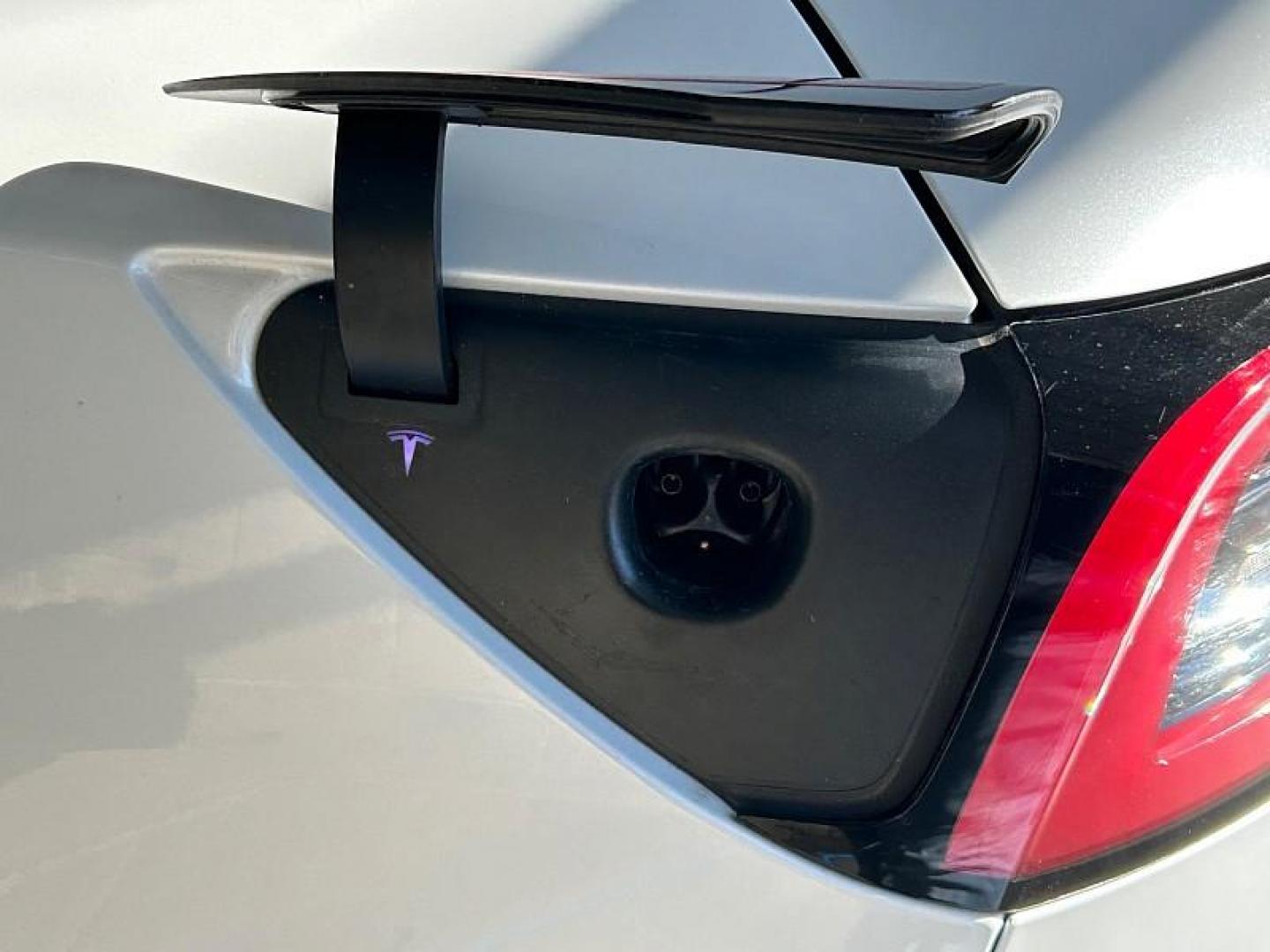 2023 WHITE Tesla Model 3 (5YJ3E1EA5PF) with an AC Electric Motor engine, Single-Speed Fixed Gear transmission, located at 412 Auto Vista Drive, Palmdale, CA, 93551, (661) 945-0620, 34.592636, -118.136681 - Photo#31