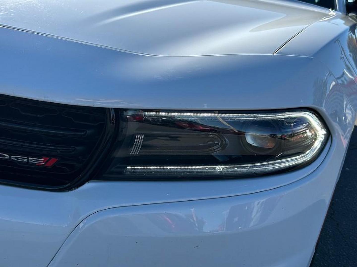 2023 WHITE Dodge Charger (2C3CDXBG9PH) with an V6 3.6 Liter engine, Automatic 8-Spd w/AutoStick transmission, located at 412 Auto Vista Drive, Palmdale, CA, 93551, (661) 945-0620, 34.592636, -118.136681 - Photo#9