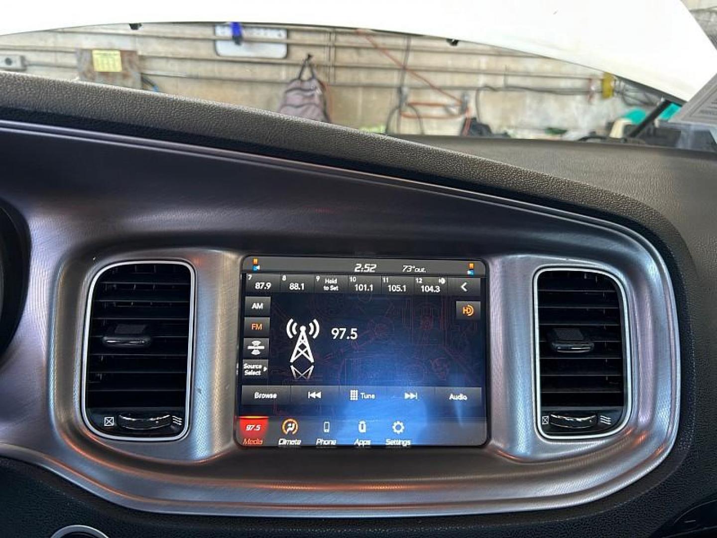 2023 WHITE Dodge Charger (2C3CDXBG9PH) with an V6 3.6 Liter engine, Automatic 8-Spd w/AutoStick transmission, located at 412 Auto Vista Drive, Palmdale, CA, 93551, (661) 945-0620, 34.592636, -118.136681 - Photo#21