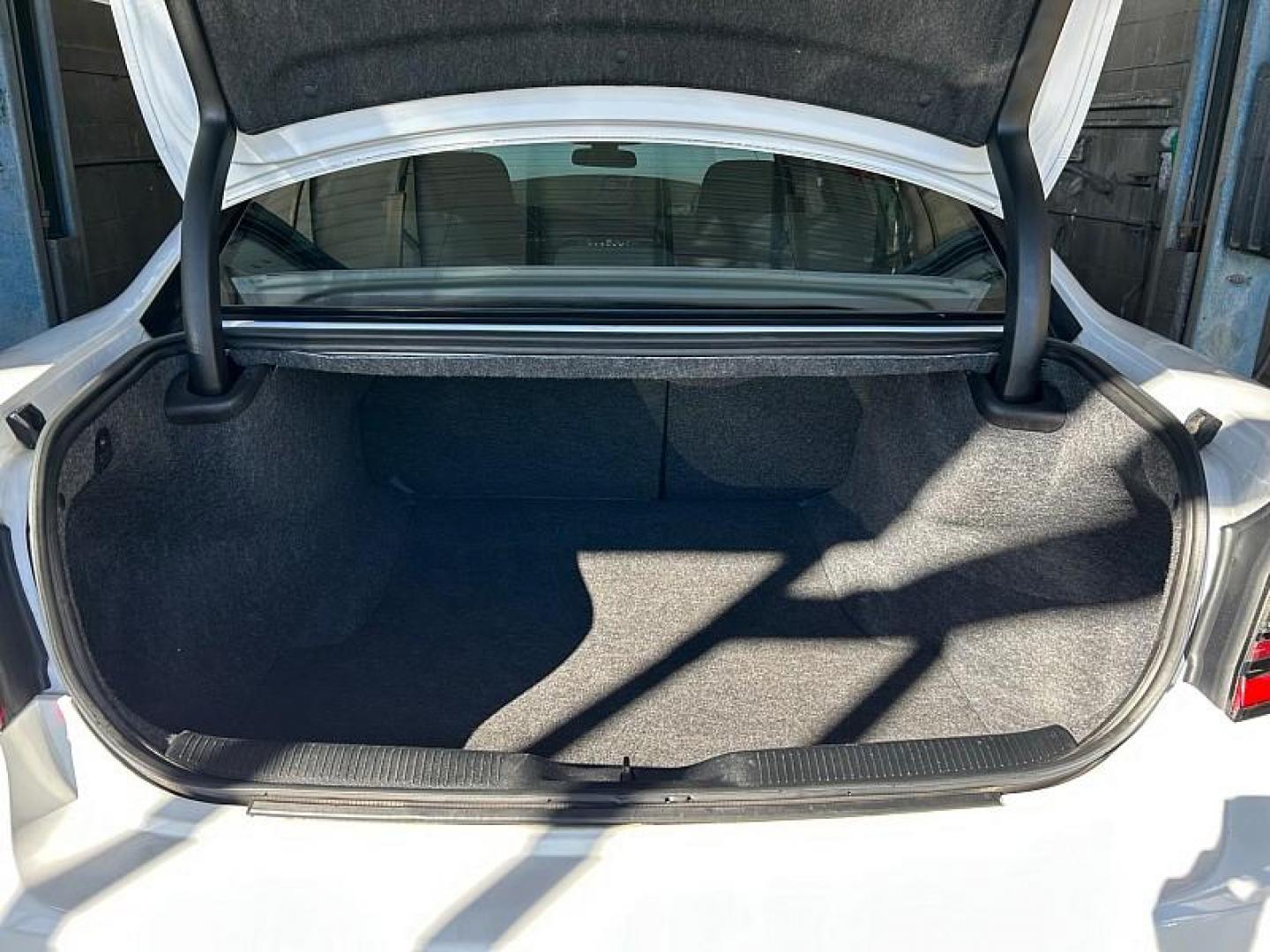 2023 WHITE Dodge Charger (2C3CDXBG9PH) with an V6 3.6 Liter engine, Automatic 8-Spd w/AutoStick transmission, located at 412 Auto Vista Drive, Palmdale, CA, 93551, (661) 945-0620, 34.592636, -118.136681 - Photo#30