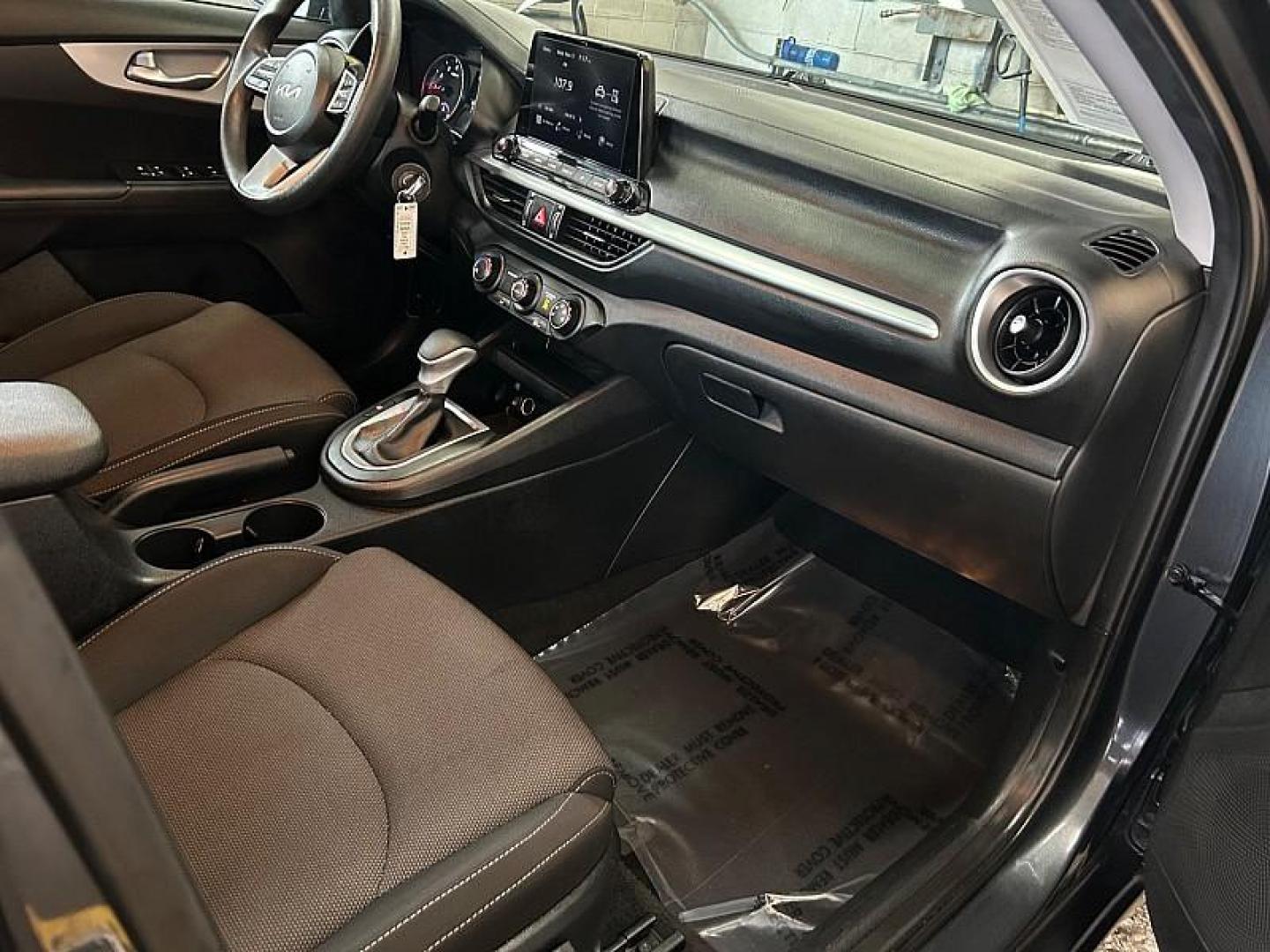 2023 WHITE Dodge Challenger (2C3CDZAG3PH) with an V6 3.6 Liter engine, Automatic 8-Spd transmission, located at 412 Auto Vista Drive, Palmdale, CA, 93551, (661) 945-0620, 34.592636, -118.136681 - Photo#54