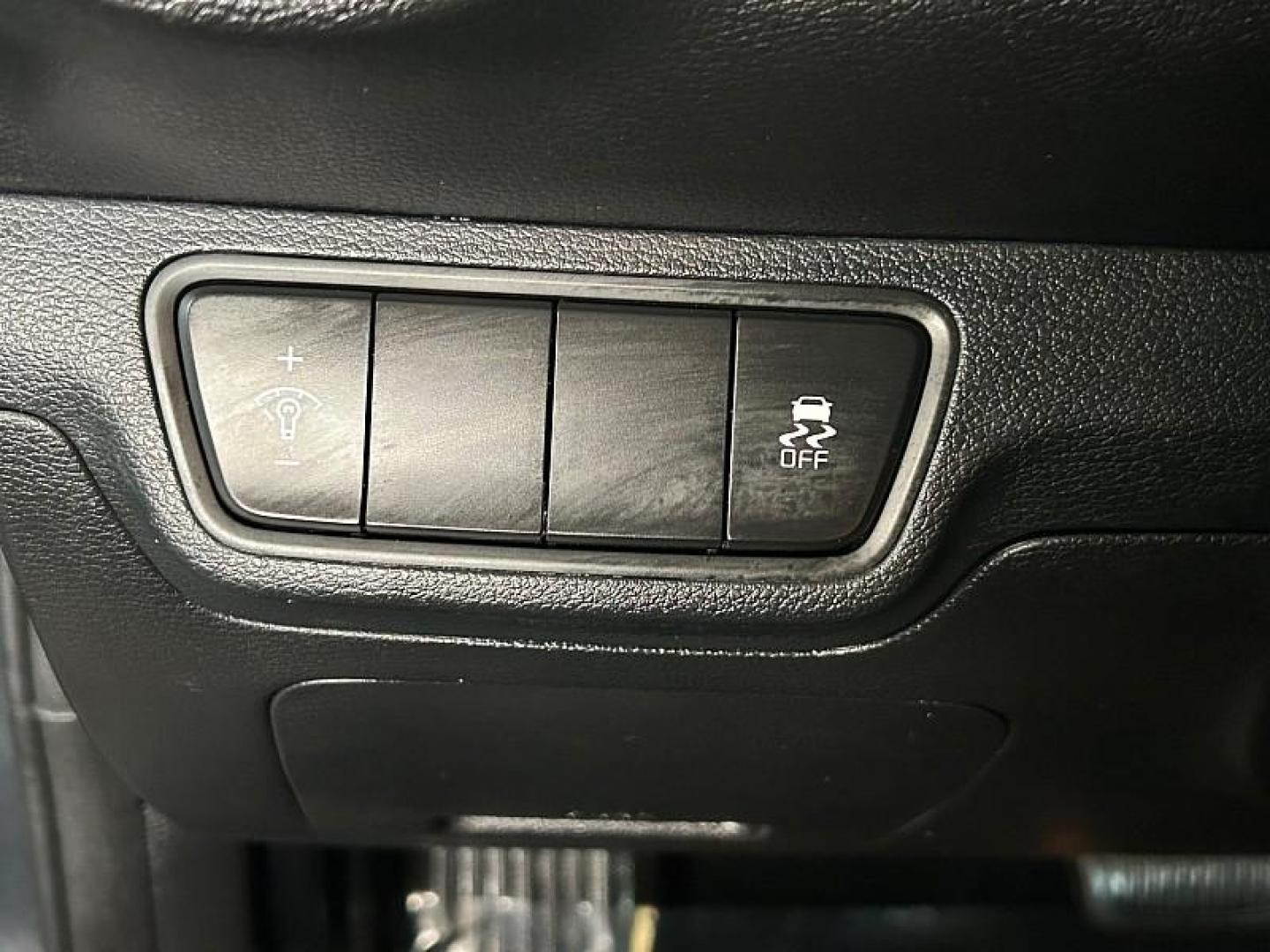 2023 WHITE Dodge Challenger (2C3CDZAG3PH) with an V6 3.6 Liter engine, Automatic 8-Spd transmission, located at 412 Auto Vista Drive, Palmdale, CA, 93551, (661) 945-0620, 34.592636, -118.136681 - Photo#56