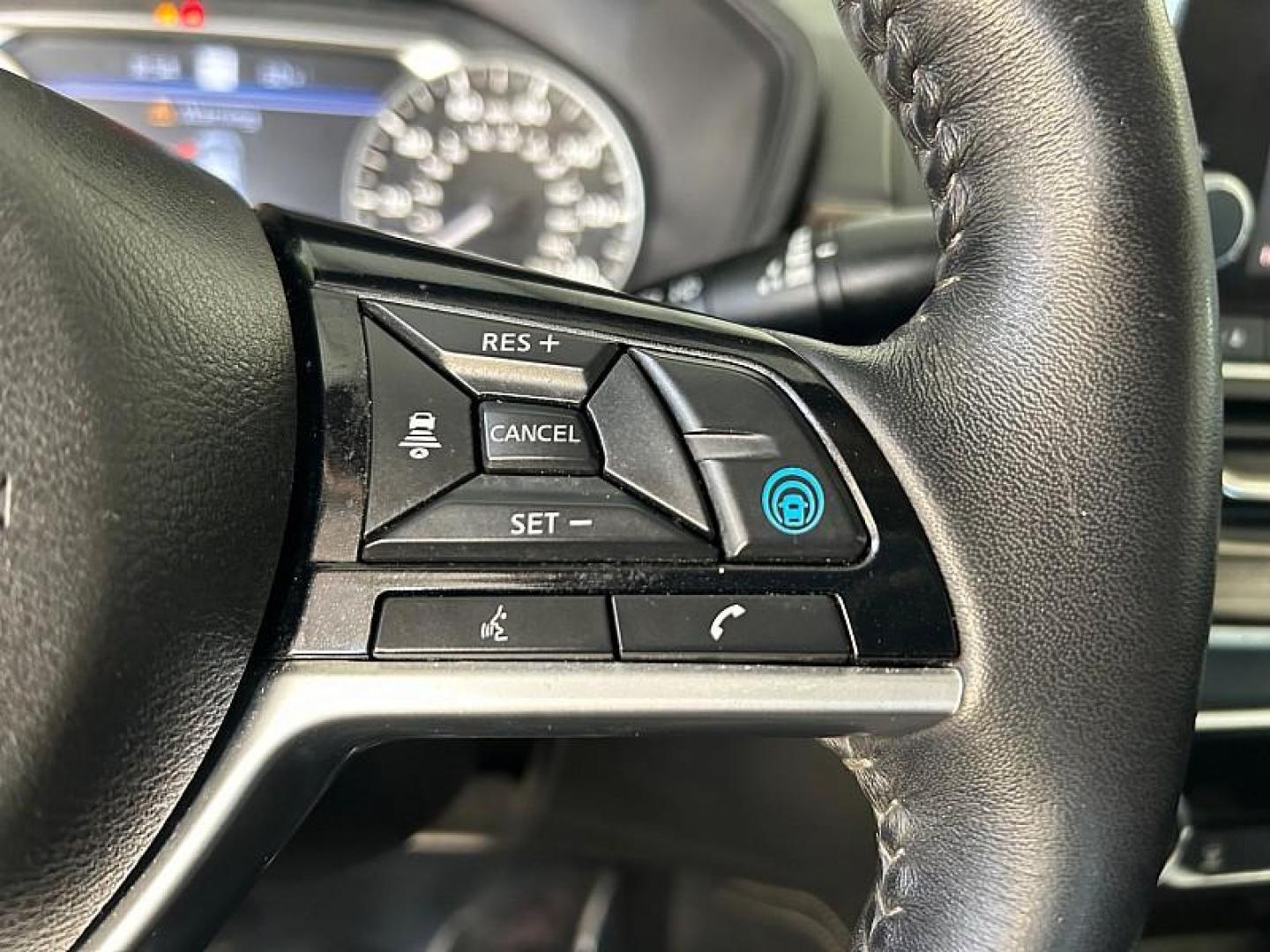 2020 GRAY Nissan Altima (1N4BL4FV9LN) with an 4-Cyl 2.5 Liter engine, Automatic Xtronic CVT transmission, located at 412 Auto Vista Drive, Palmdale, CA, 93551, (661) 945-0620, 34.592636, -118.136681 - Photo#21