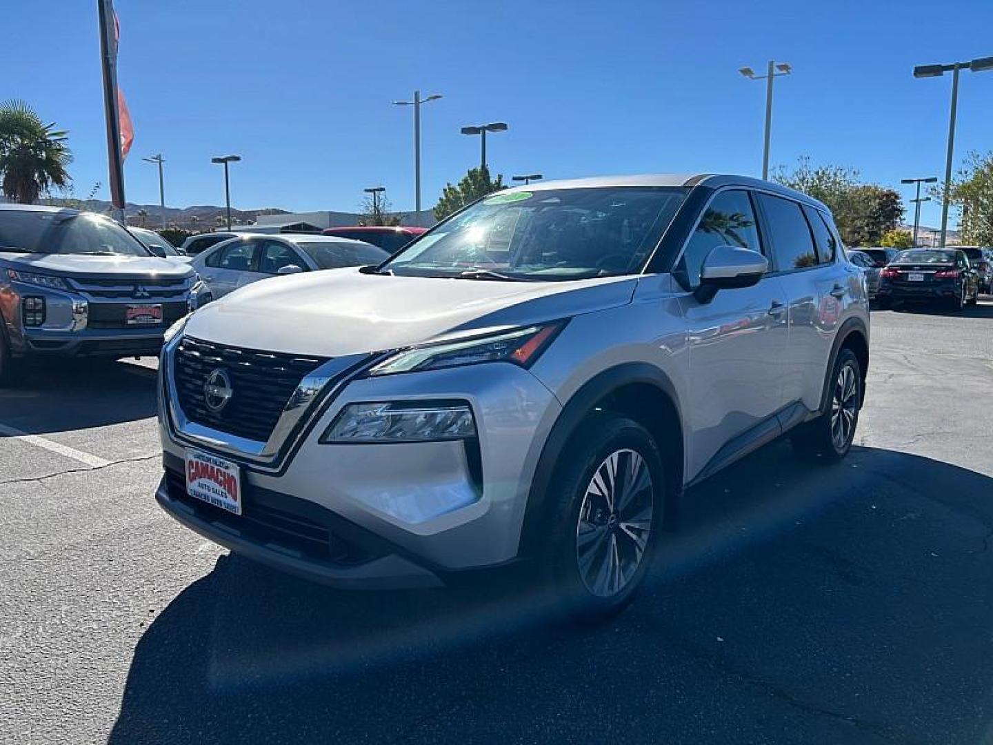 2023 SILVER Nissan Rogue (JN8BT3BA4PW) with an 3-Cyl Turbo 1.5 Liter engine, Automatic CVT w/Xtronic transmission, located at 412 Auto Vista Drive, Palmdale, CA, 93551, (661) 945-0620, 34.592636, -118.136681 - Photo#6