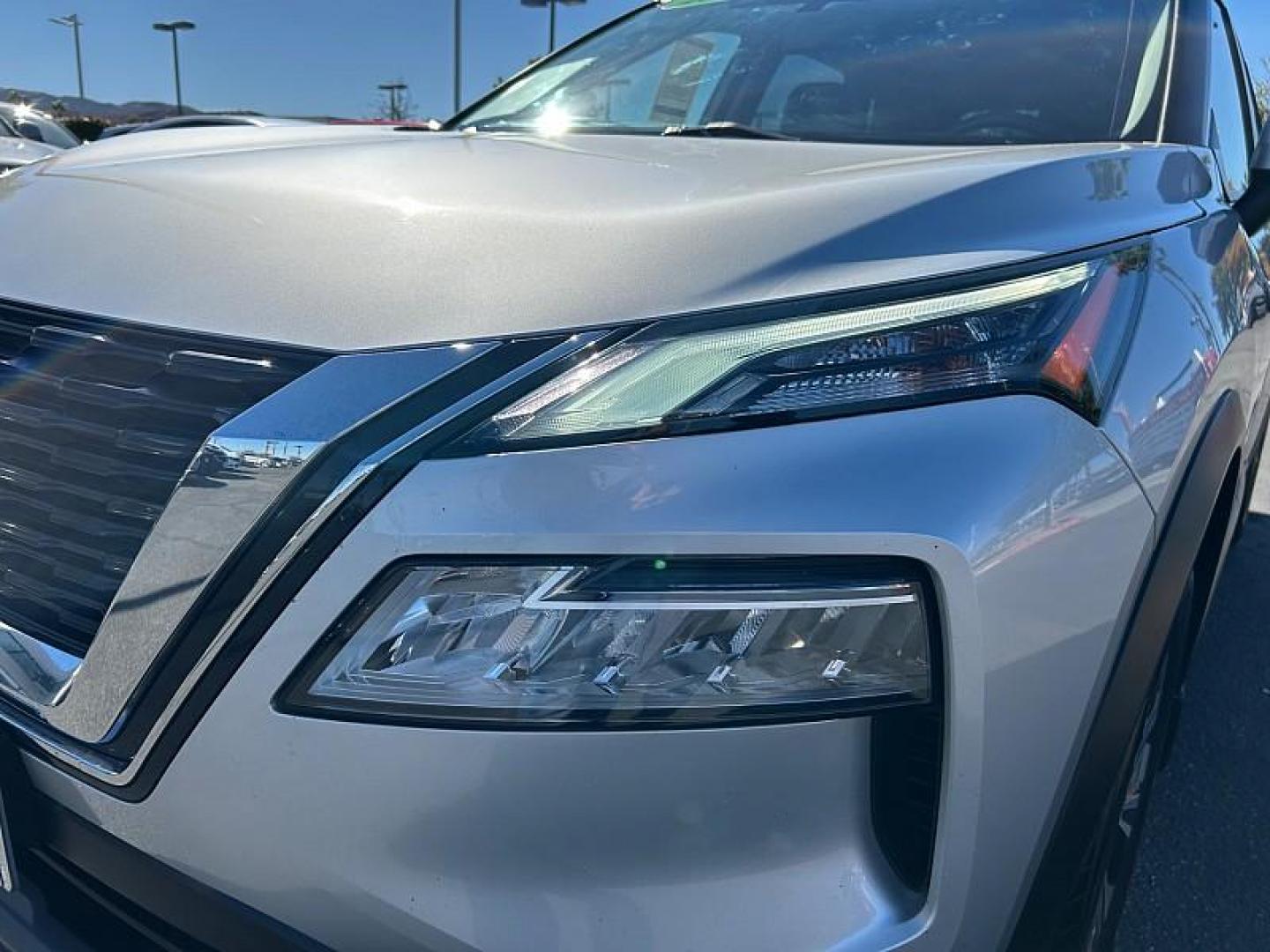 2023 SILVER Nissan Rogue (JN8BT3BA4PW) with an 3-Cyl Turbo 1.5 Liter engine, Automatic CVT w/Xtronic transmission, located at 412 Auto Vista Drive, Palmdale, CA, 93551, (661) 945-0620, 34.592636, -118.136681 - Photo#8