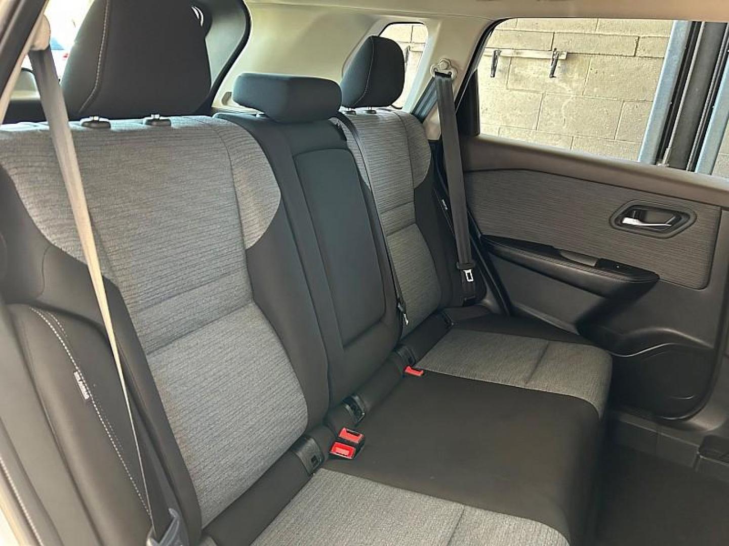 2023 SILVER Nissan Rogue (JN8BT3BA4PW) with an 3-Cyl Turbo 1.5 Liter engine, Automatic CVT w/Xtronic transmission, located at 412 Auto Vista Drive, Palmdale, CA, 93551, (661) 945-0620, 34.592636, -118.136681 - Photo#24