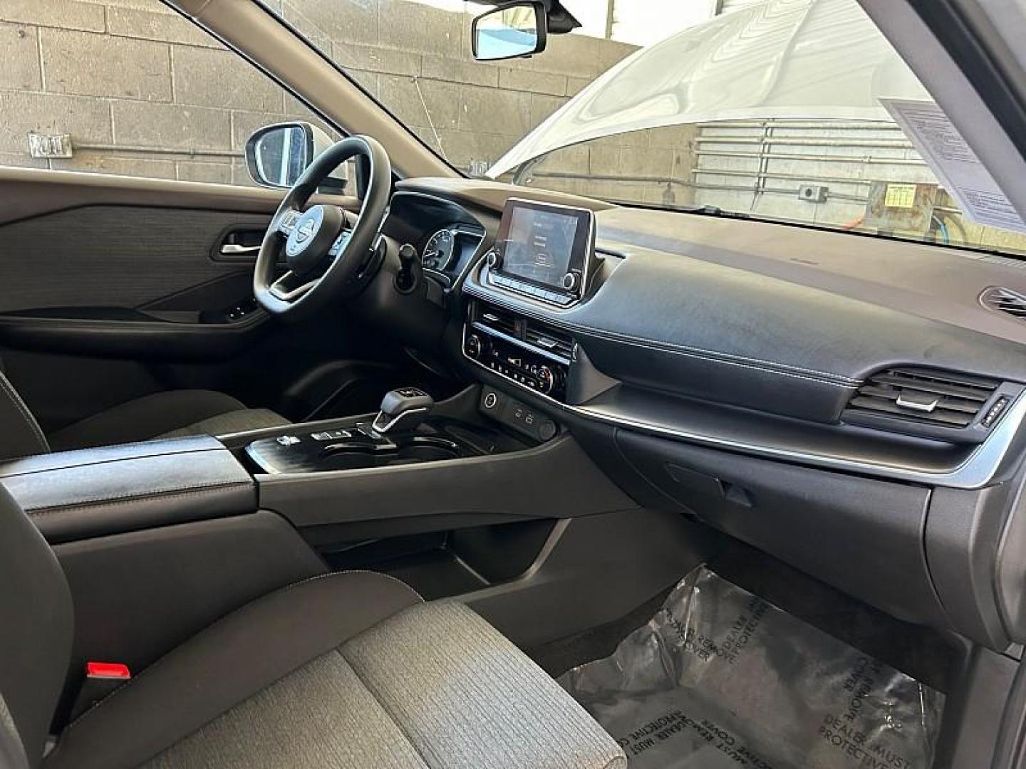 2023 SILVER Nissan Rogue (JN8BT3BA4PW) with an 3-Cyl Turbo 1.5 Liter engine, Automatic CVT w/Xtronic transmission, located at 412 Auto Vista Drive, Palmdale, CA, 93551, (661) 945-0620, 34.592636, -118.136681 - Photo#25