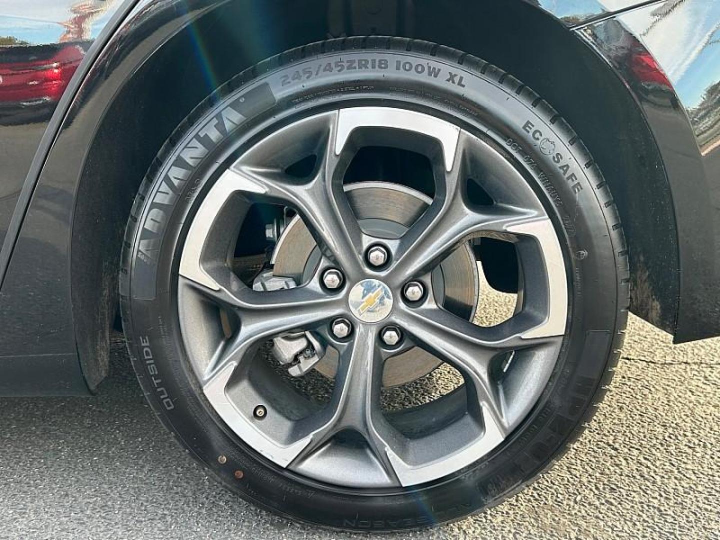 2023 BLACK Chevrolet Malibu (1G1ZD5ST8PF) with an 4-Cyl Turbo 1.5 Liter engine, Automatic CVT transmission, located at 412 Auto Vista Drive, Palmdale, CA, 93551, (661) 945-0620, 34.592636, -118.136681 - Photo#10