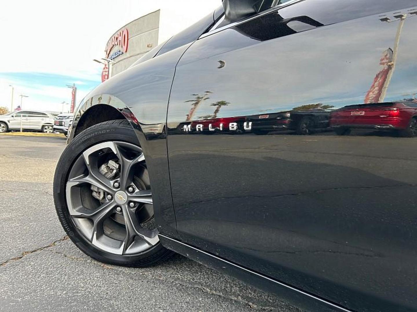 2023 BLACK Chevrolet Malibu (1G1ZD5ST8PF) with an 4-Cyl Turbo 1.5 Liter engine, Automatic CVT transmission, located at 412 Auto Vista Drive, Palmdale, CA, 93551, (661) 945-0620, 34.592636, -118.136681 - Photo#13