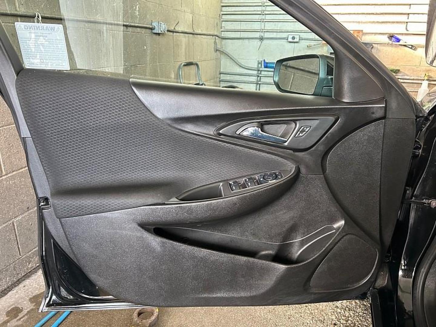 2023 BLACK Chevrolet Malibu (1G1ZD5ST8PF) with an 4-Cyl Turbo 1.5 Liter engine, Automatic CVT transmission, located at 412 Auto Vista Drive, Palmdale, CA, 93551, (661) 945-0620, 34.592636, -118.136681 - Photo#17