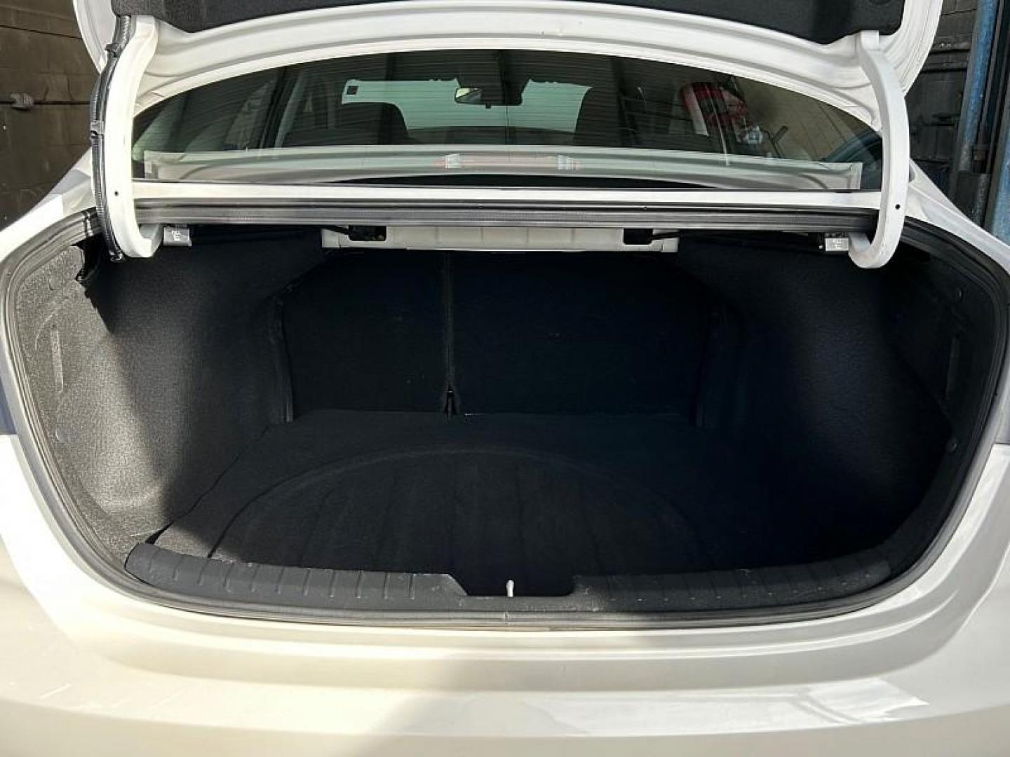 2023 WHITE Kia Forte (3KPF24AD6PE) with an 4-Cyl 2.0 Liter engine, Automatic IVT transmission, located at 412 Auto Vista Drive, Palmdale, CA, 93551, (661) 945-0620, 34.592636, -118.136681 - Photo#1