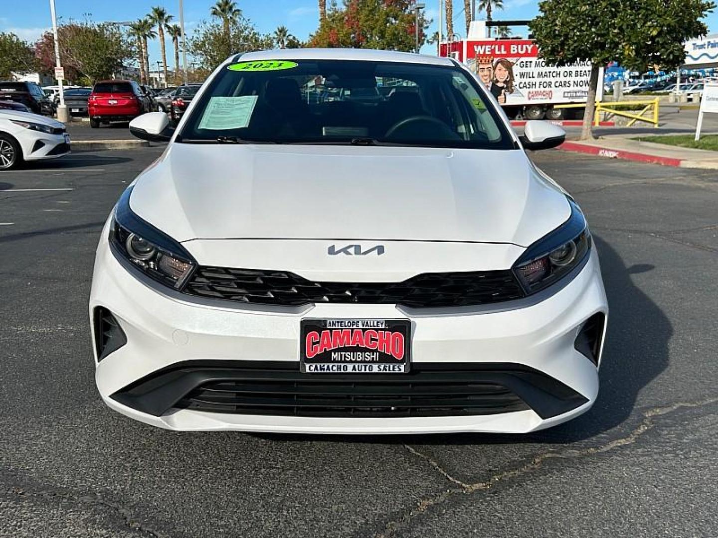 2023 WHITE Kia Forte (3KPF24AD6PE) with an 4-Cyl 2.0 Liter engine, Automatic IVT transmission, located at 412 Auto Vista Drive, Palmdale, CA, 93551, (661) 945-0620, 34.592636, -118.136681 - Photo#25