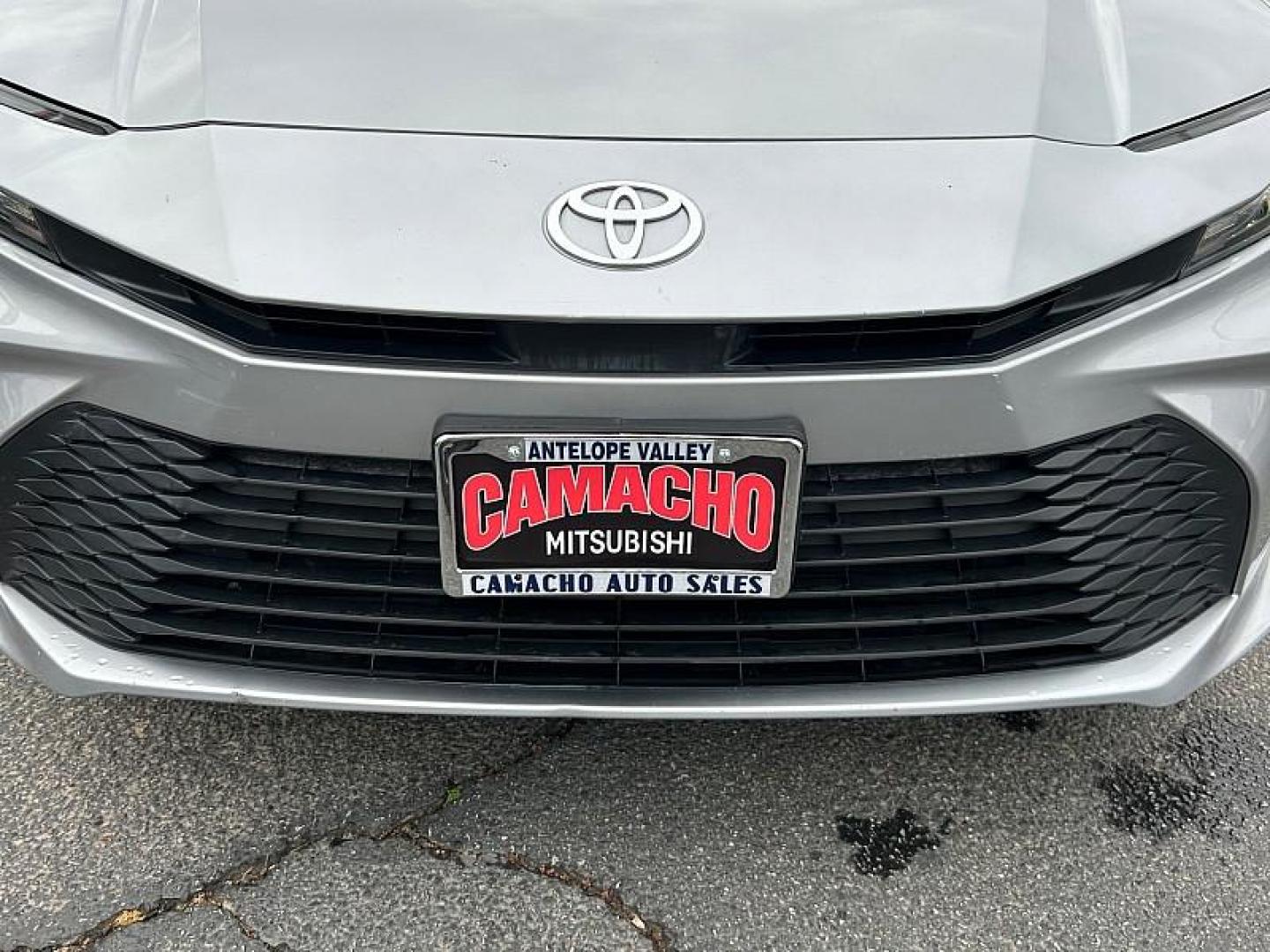 2025 SILVER Toyota Camry (4T1DAACK4SU) with an 4-Cyl Hybrid 2.5 Liter engine, Automatic CVT transmission, located at 412 Auto Vista Drive, Palmdale, CA, 93551, (661) 945-0620, 34.592636, -118.136681 - Photo#12