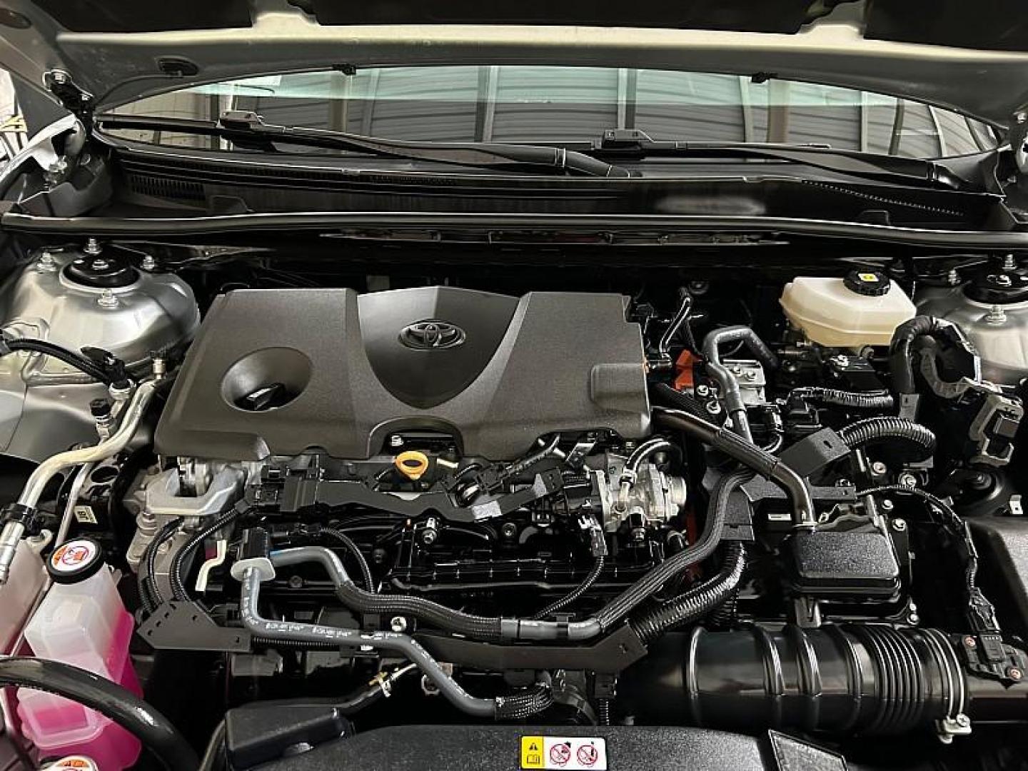 2025 SILVER Toyota Camry (4T1DAACK4SU) with an 4-Cyl Hybrid 2.5 Liter engine, Automatic CVT transmission, located at 412 Auto Vista Drive, Palmdale, CA, 93551, (661) 945-0620, 34.592636, -118.136681 - Photo#26