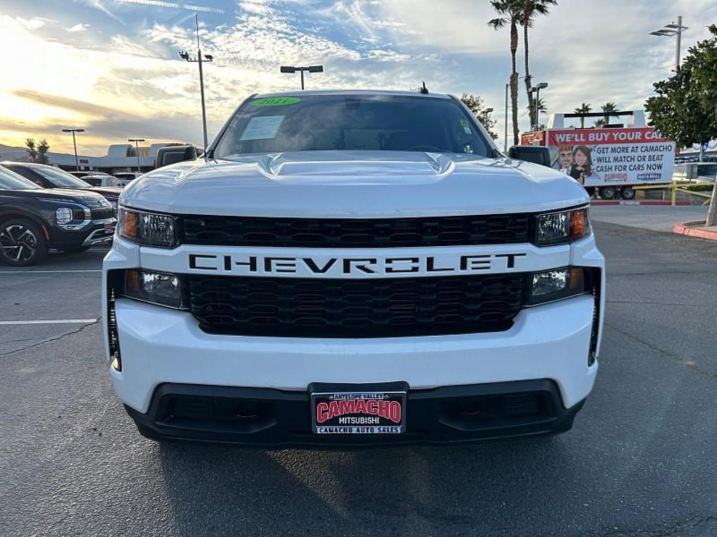 2021 WHITE Chevrolet Silverado 1500 2WD (3GCPWBEK9MG) with an 2.7 Liter engine, Automatic transmission, located at 412 Auto Vista Drive, Palmdale, CA, 93551, (661) 945-0620, 34.592636, -118.136681 - Photo#1