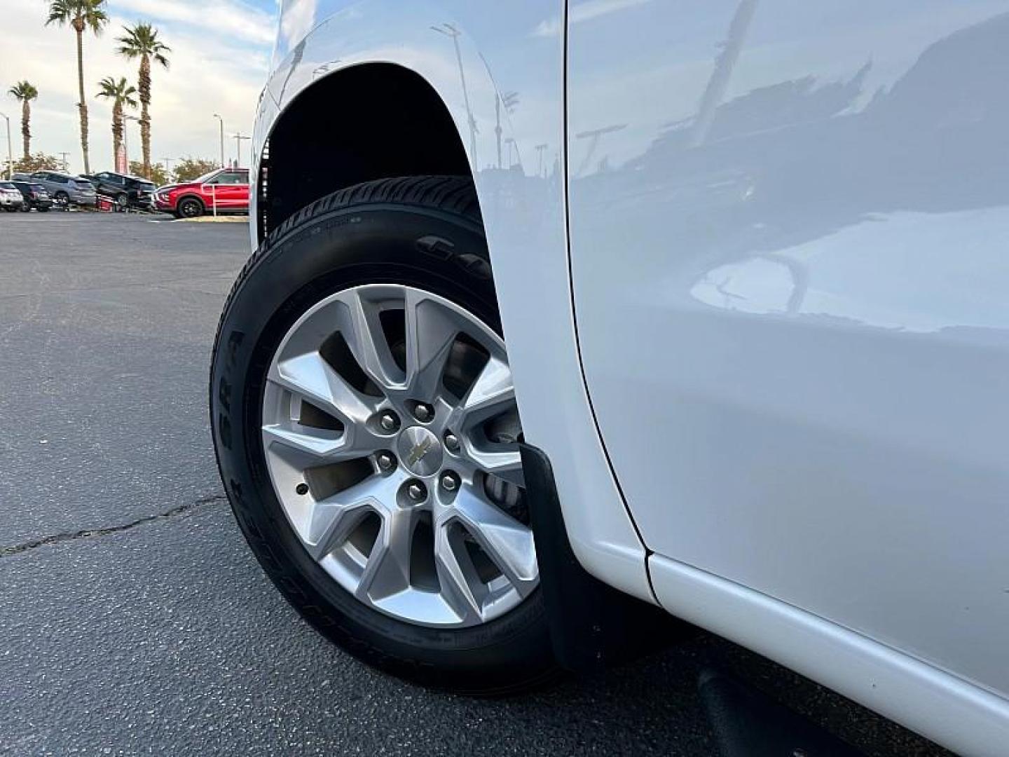 2021 WHITE Chevrolet Silverado 1500 2WD (3GCPWBEK9MG) with an 2.7 Liter engine, Automatic transmission, located at 412 Auto Vista Drive, Palmdale, CA, 93551, (661) 945-0620, 34.592636, -118.136681 - Photo#10