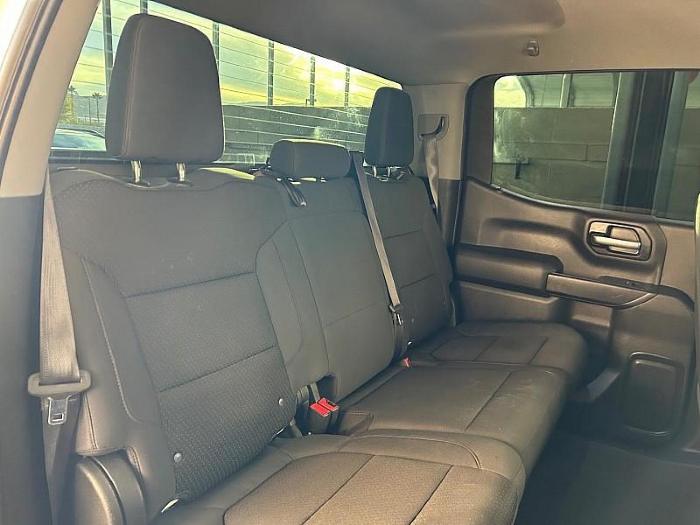 2021 WHITE Chevrolet Silverado 1500 2WD (3GCPWBEK9MG) with an 2.7 Liter engine, Automatic transmission, located at 412 Auto Vista Drive, Palmdale, CA, 93551, (661) 945-0620, 34.592636, -118.136681 - Photo#26