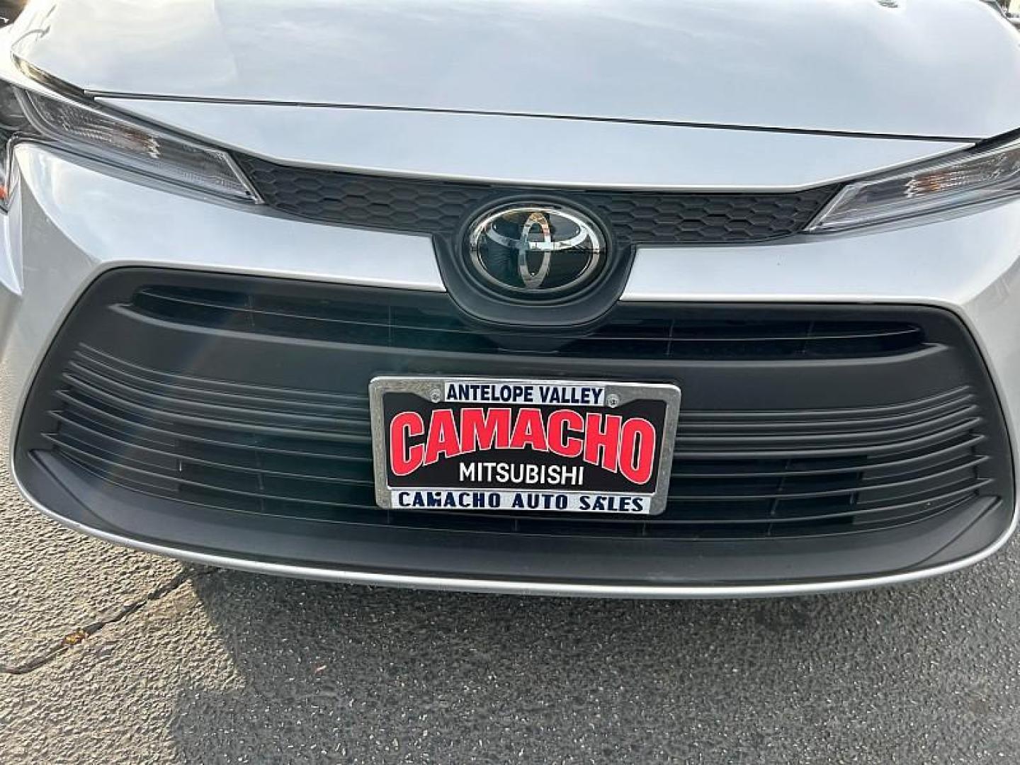 2024 SILVER Toyota Corolla (5YFB4MDE0RP) with an 4-Cyl Hybrid 1.8 Liter engine, Automatic CVT transmission, located at 412 Auto Vista Drive, Palmdale, CA, 93551, (661) 945-0620, 34.592636, -118.136681 - Photo#2