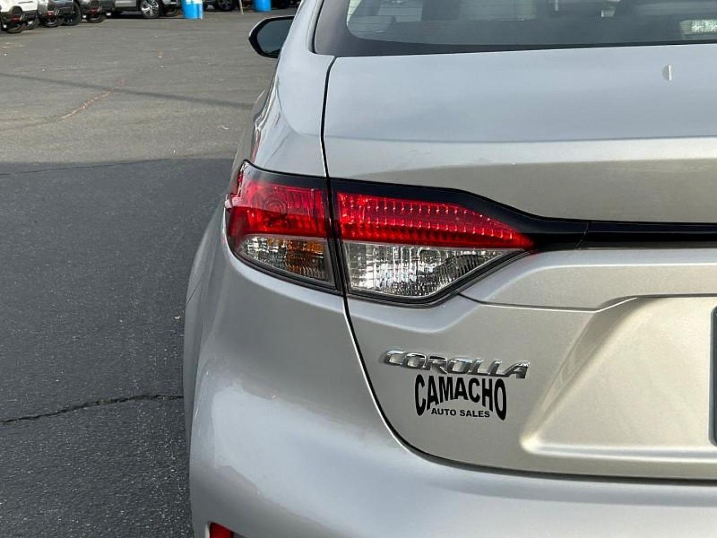 2024 SILVER Toyota Corolla (5YFB4MDE0RP) with an 4-Cyl Hybrid 1.8 Liter engine, Automatic CVT transmission, located at 412 Auto Vista Drive, Palmdale, CA, 93551, (661) 945-0620, 34.592636, -118.136681 - Photo#8